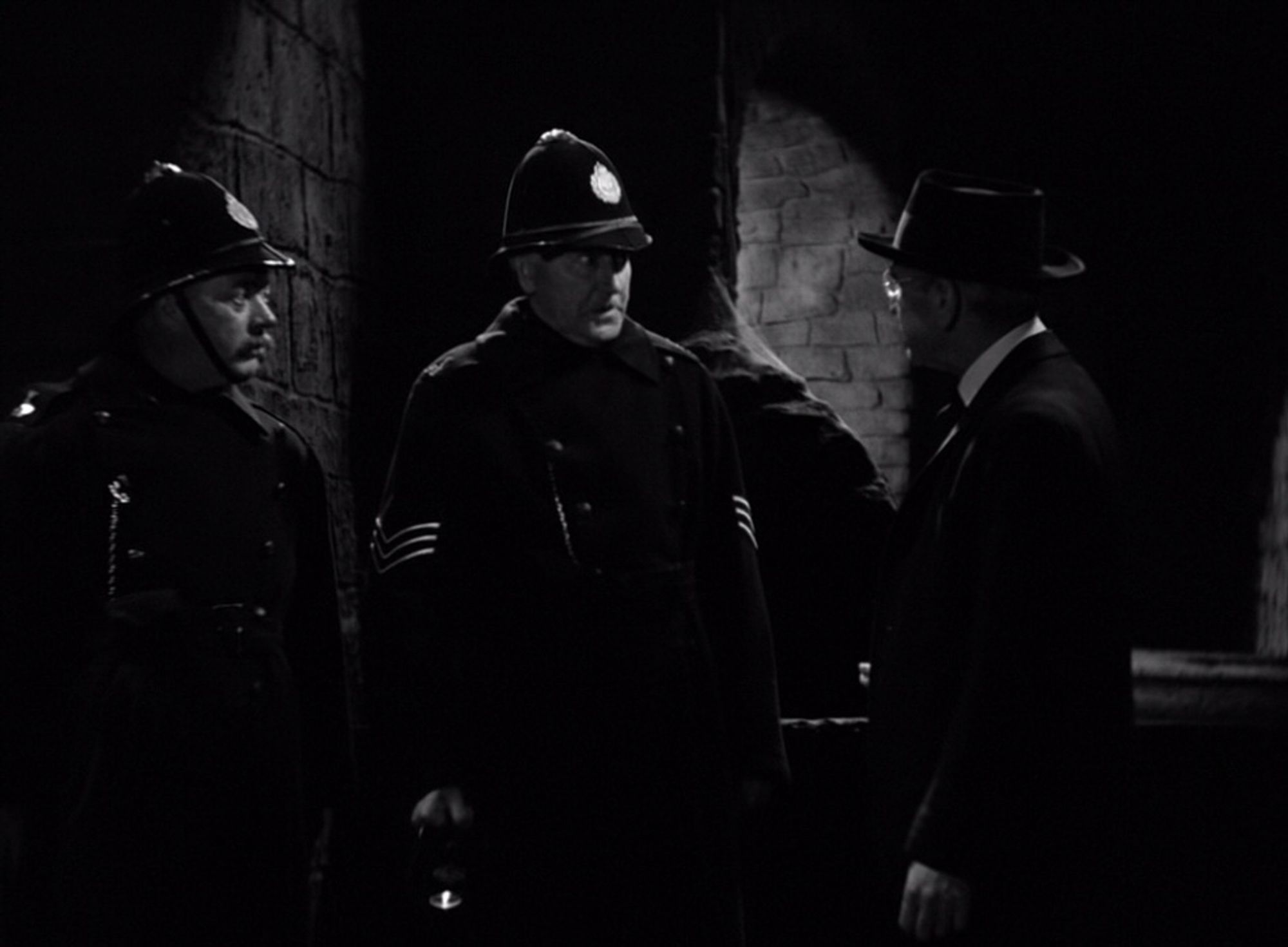 ACAB including these two who arrest Van Helsing for killing Dracula. Sorry but ACAB also applies to Van Helsing.