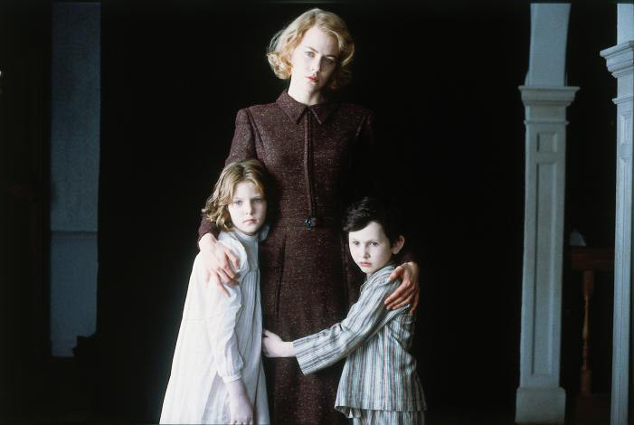 Nicole Kidman's children are so pale they can't even have the lights on