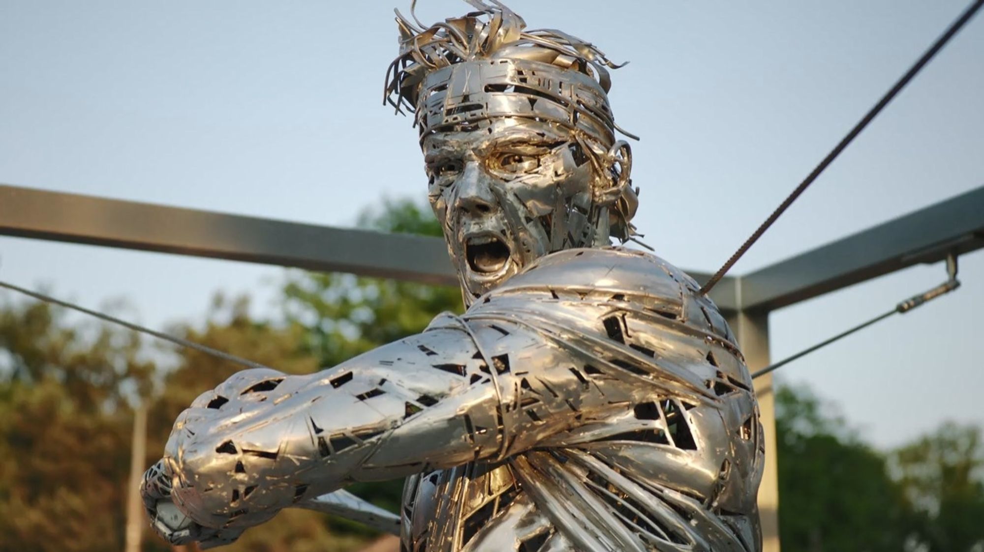 Rafa Nadal statue at Roland-Garros.