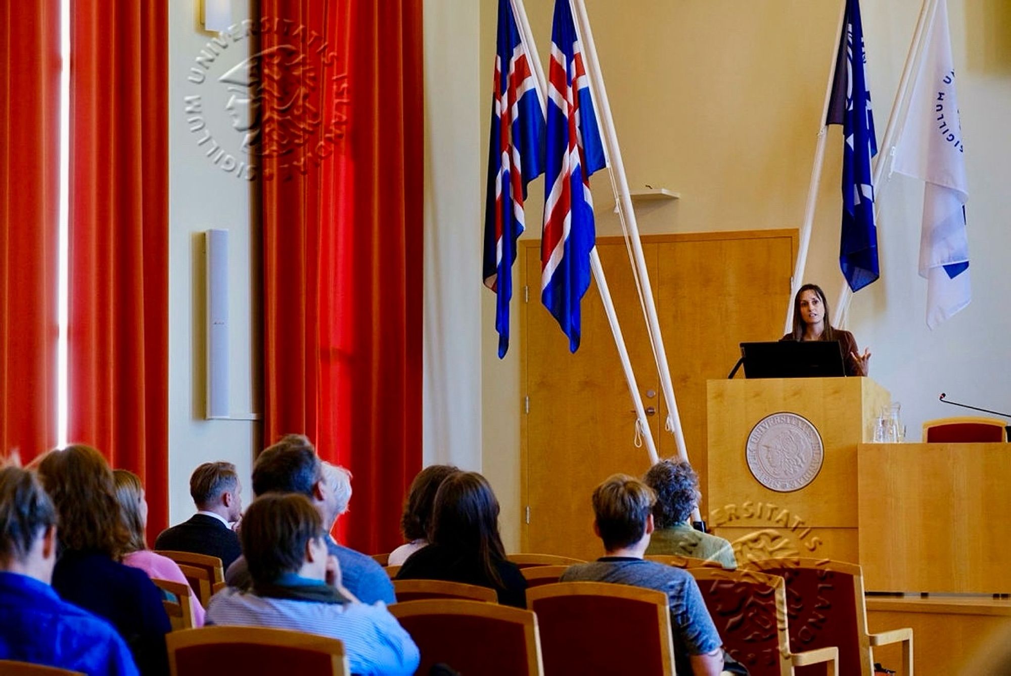 Cantlon speaking at University of Iceland