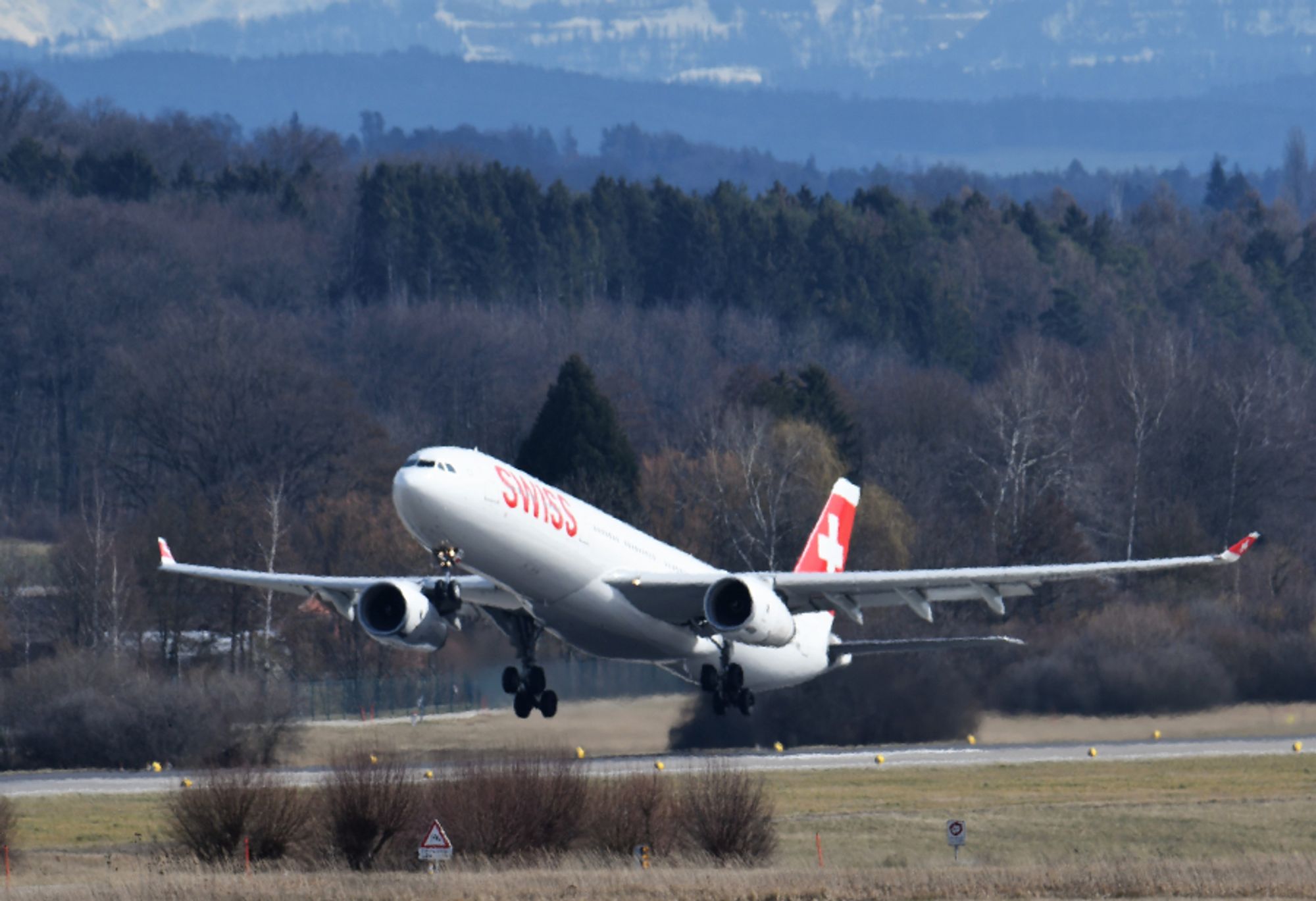 Airbus A330-343