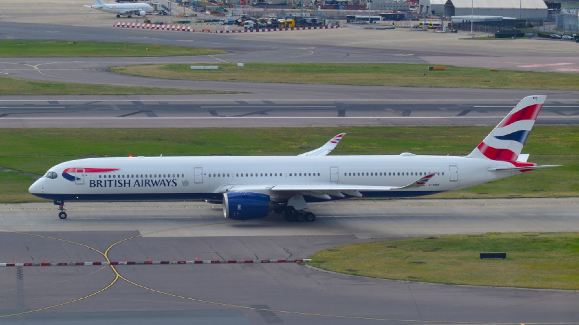 Airbus A350-1041 XWB