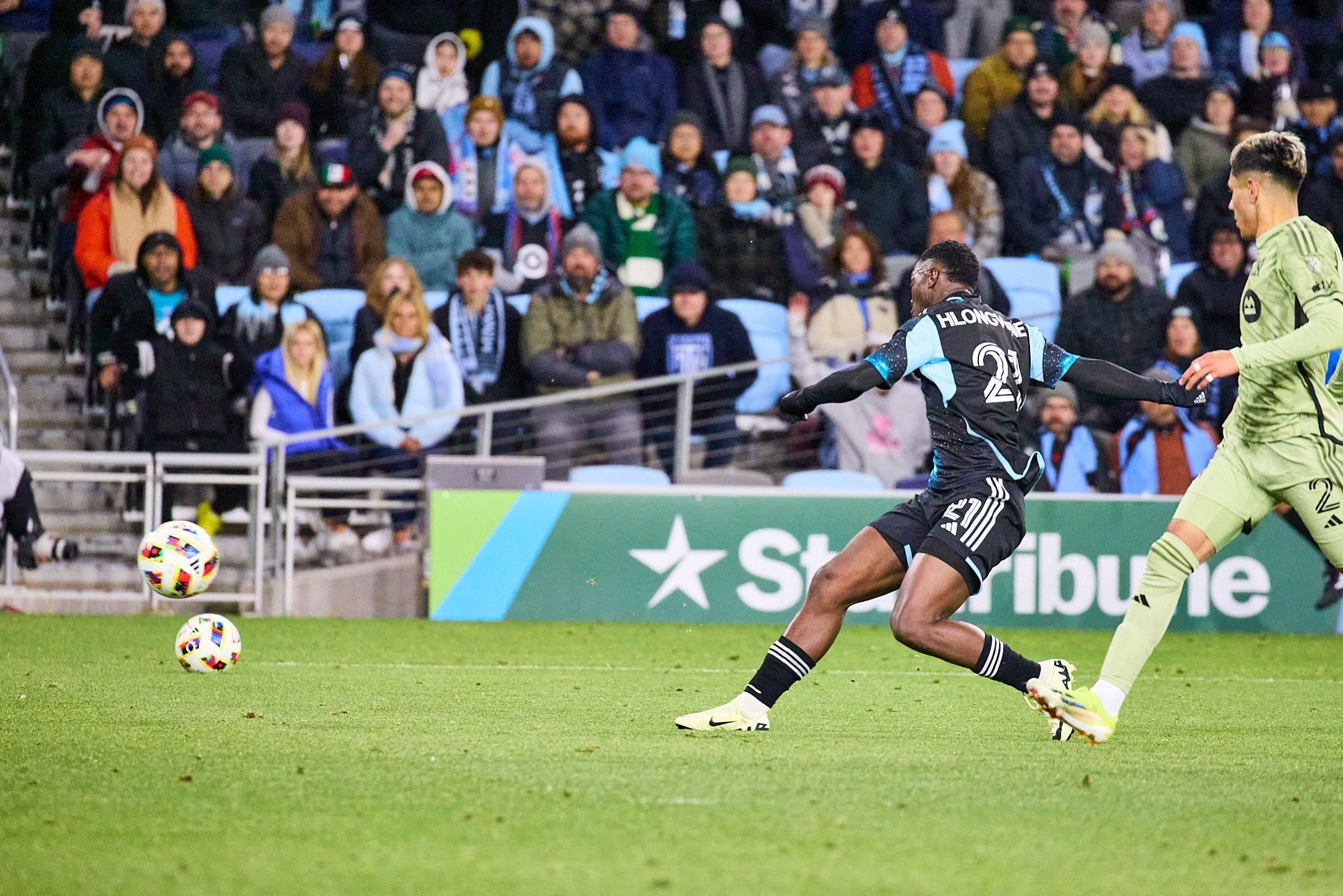 Minnesota United forward Bongokuhle Hlongwane (21) scores MNUFC's second goal for the night.