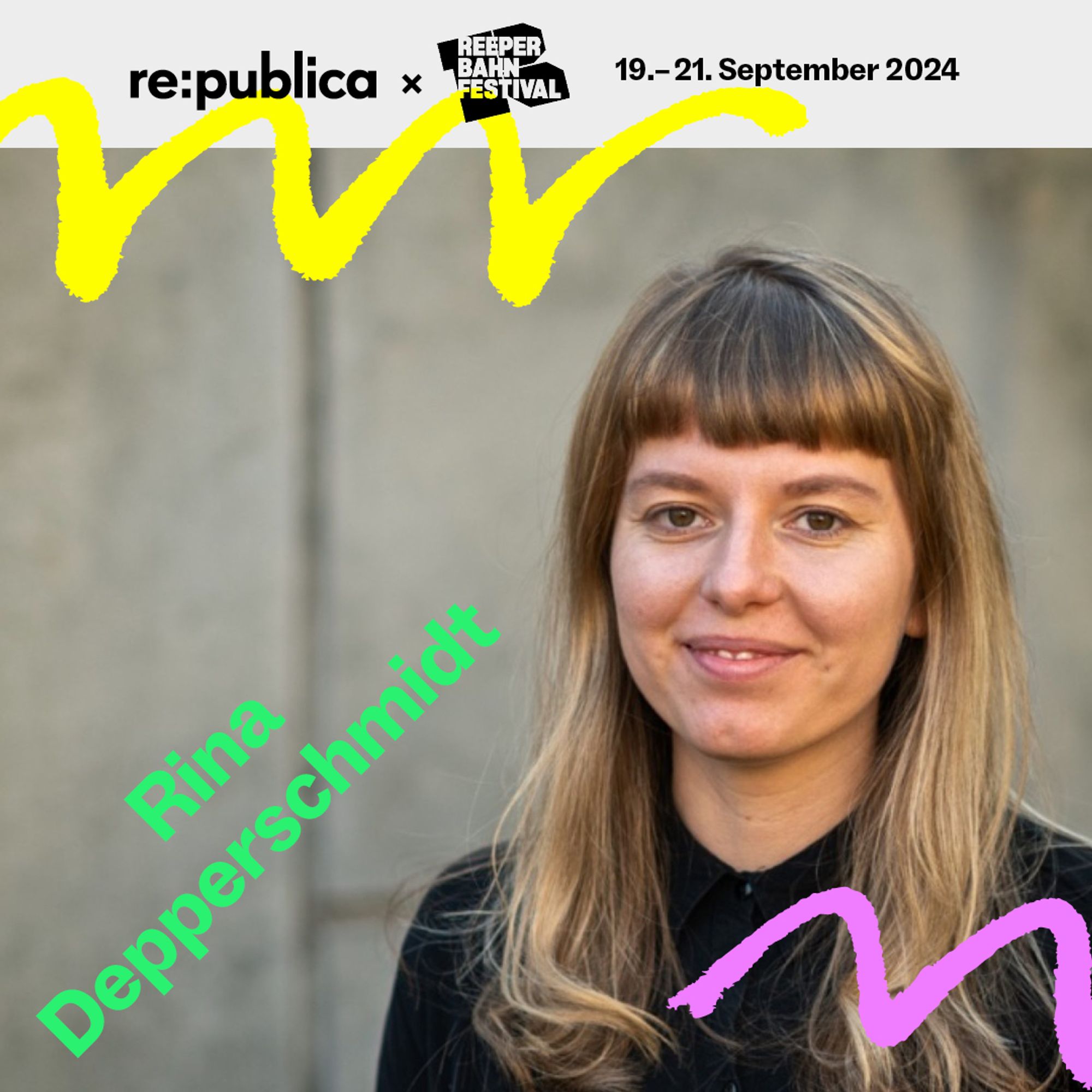 Speaker-Visual mit Rina Depperschmidt. Rina trägt offene blonde Haare mit Pony und ein dunkles Oberteil.