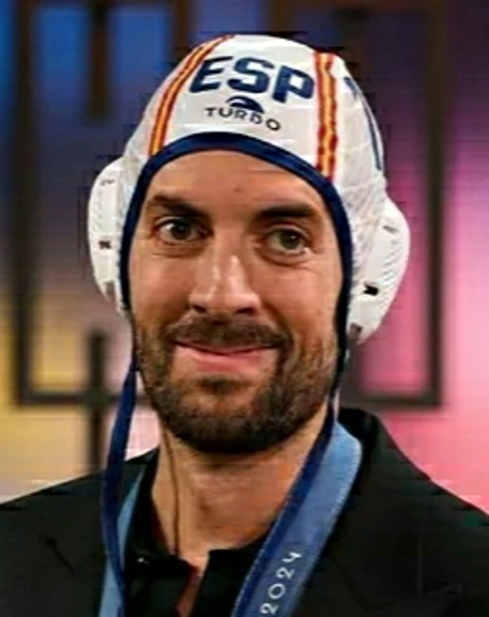 David Broncano con gorro de waterpolo