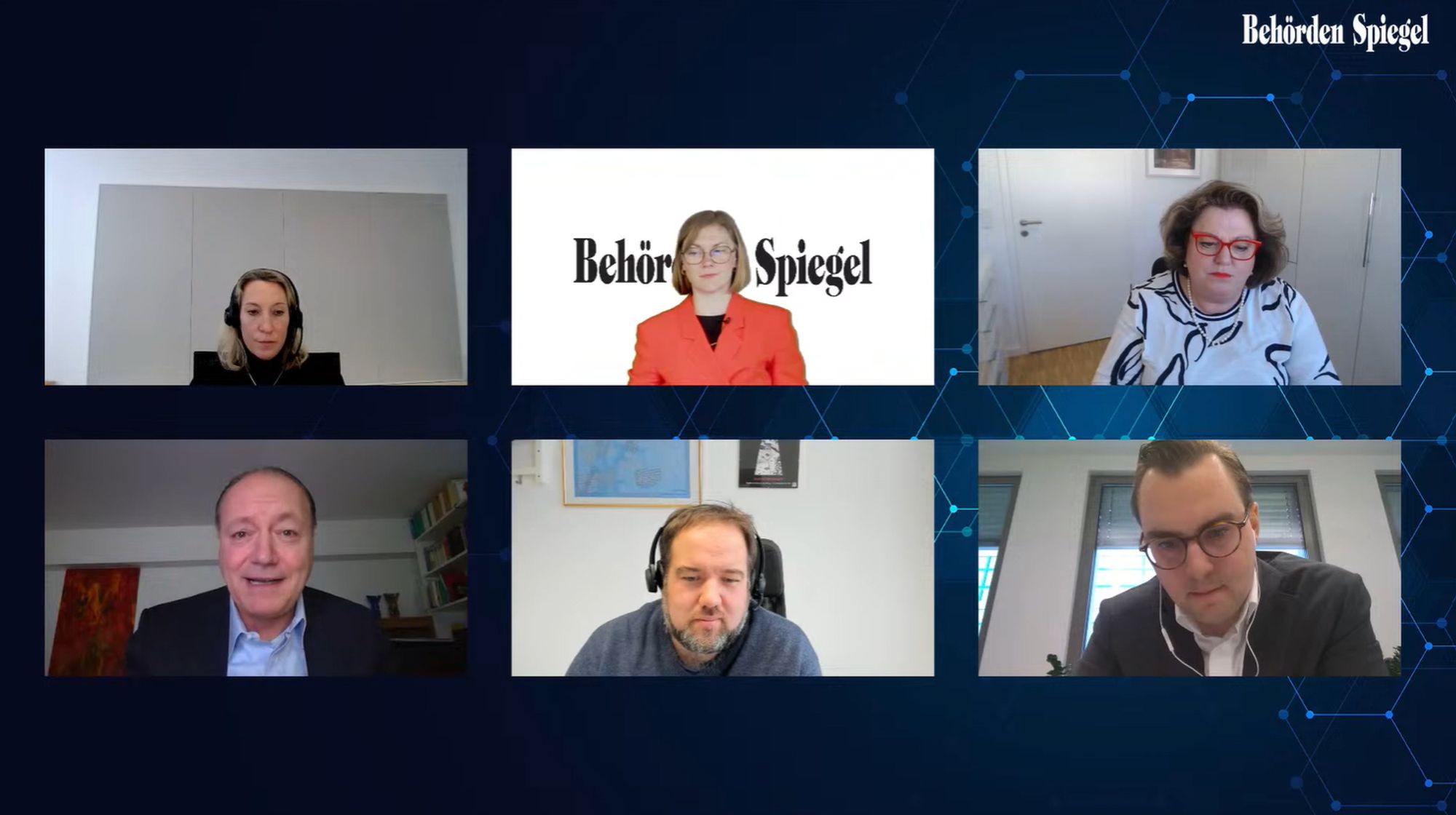 Screenshot aus einem Online-Panel mit 6 Personen. Oben rechts ist der SLogan Behörden Spiegel, unten links Marc Reinhardt zu sehen.