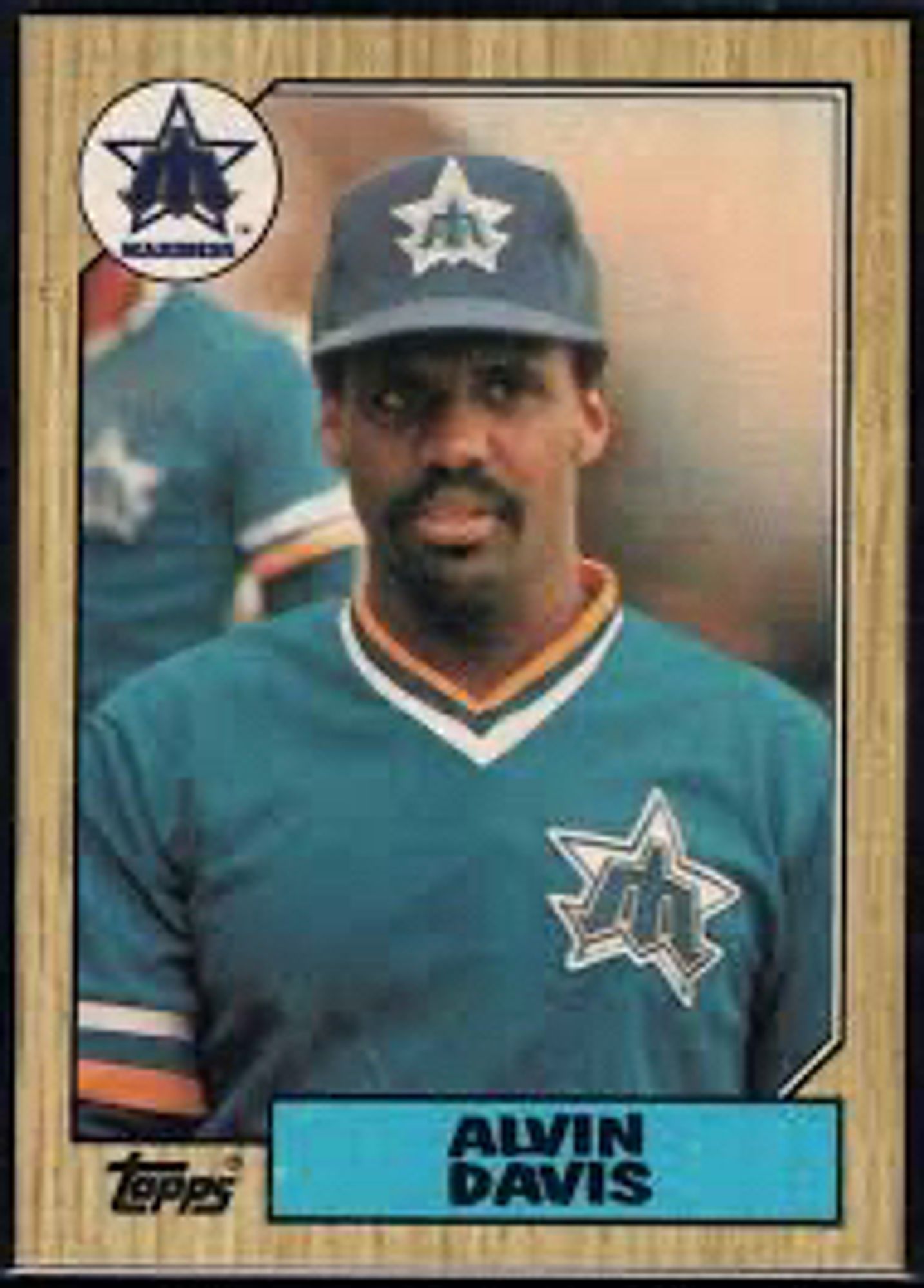 1987 Topps baseball card of Alvin Davis