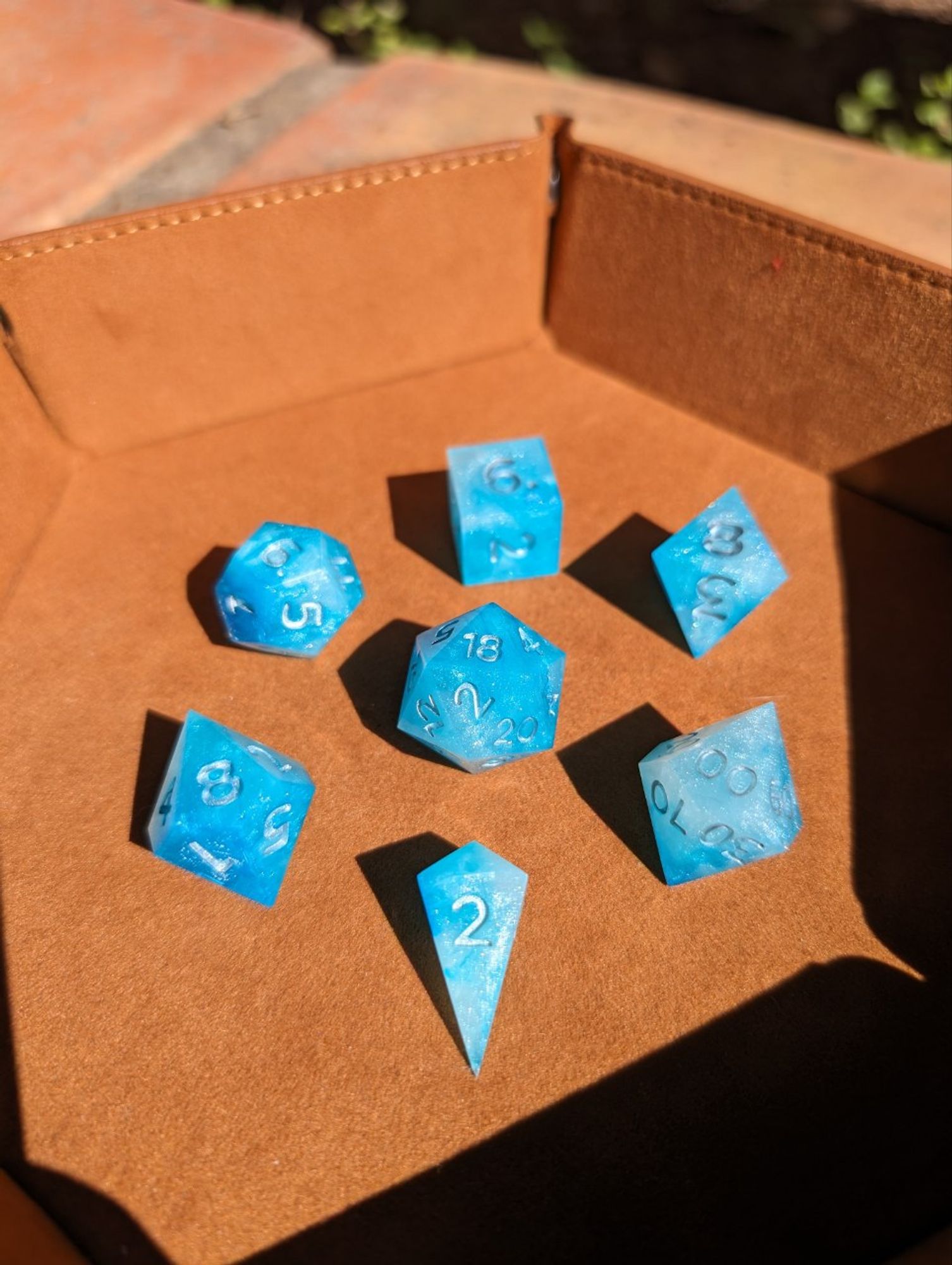 Glimmer DnD Dice Set - FOR SALE! Click here to purchase: https://etsy.me/4bUZBqW