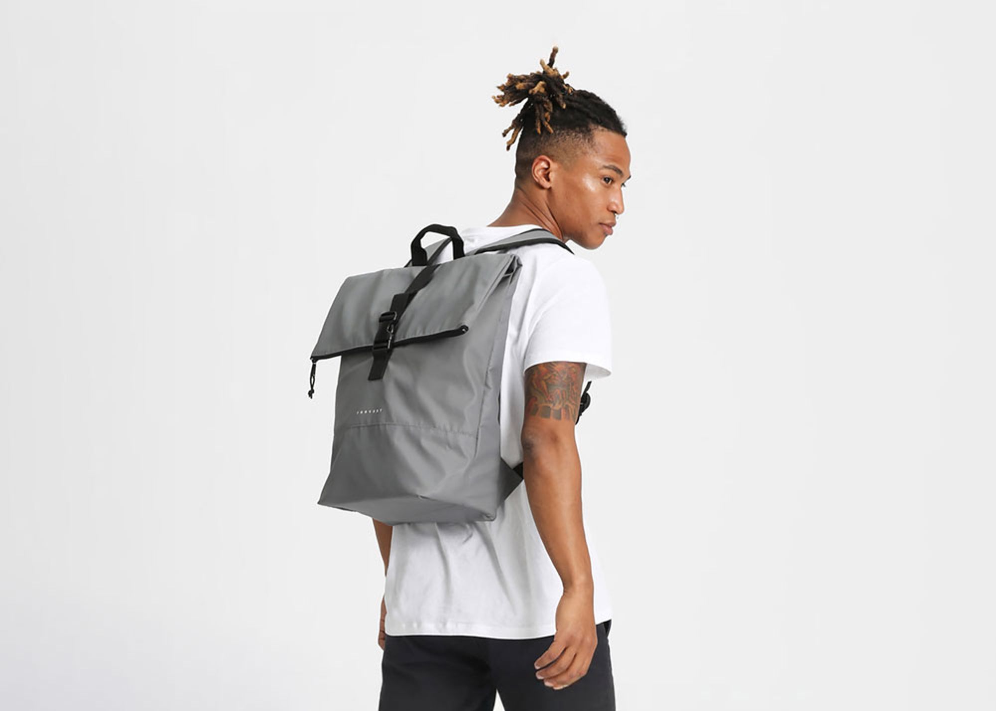 Man with the Forvert Tarp Lorenz Backpack 