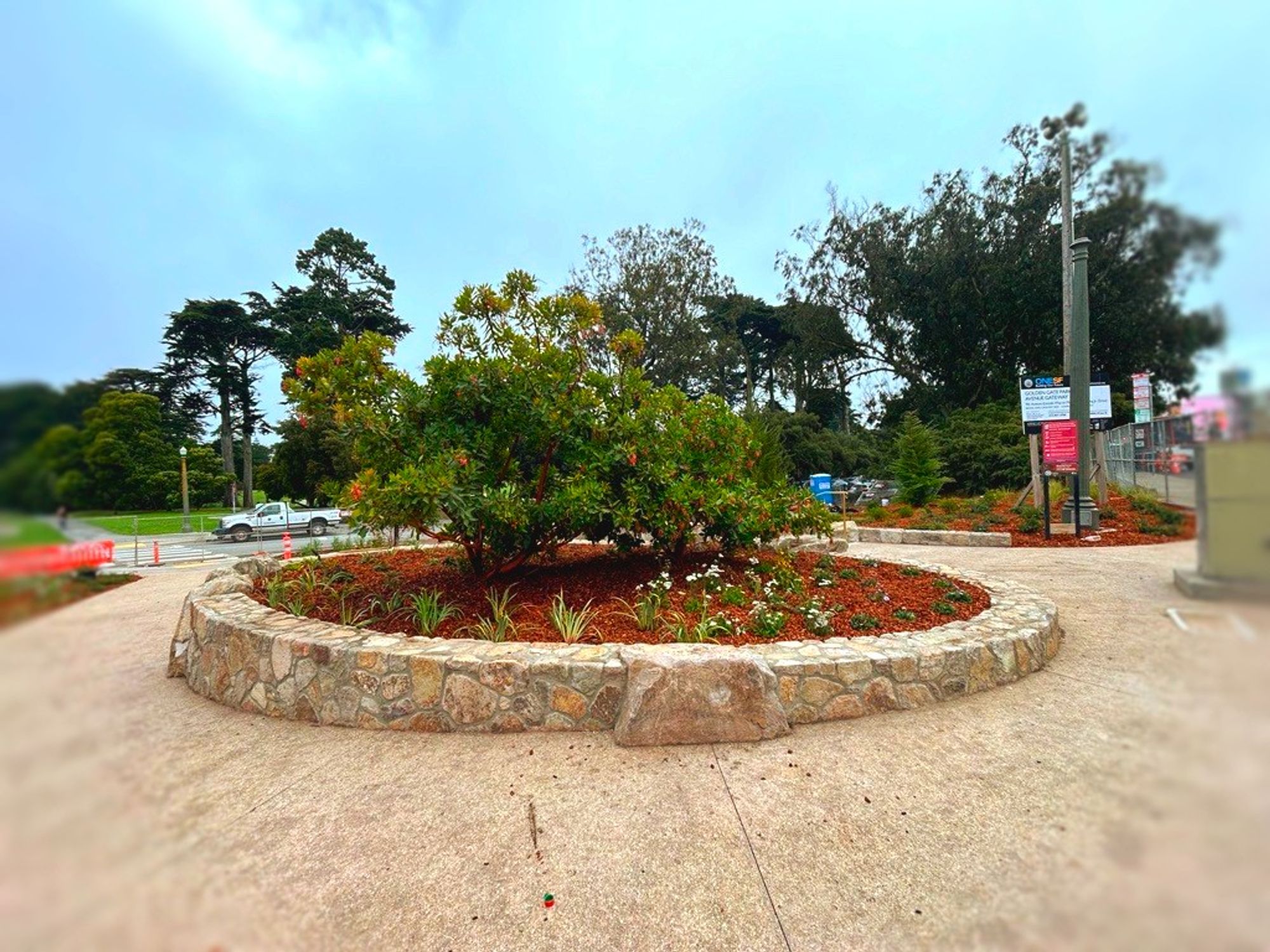 The Public Works-designed entry plaza to Golden Gate Park at Ninth Avenue and Lincoln Way features masonry walls and new landscaping.