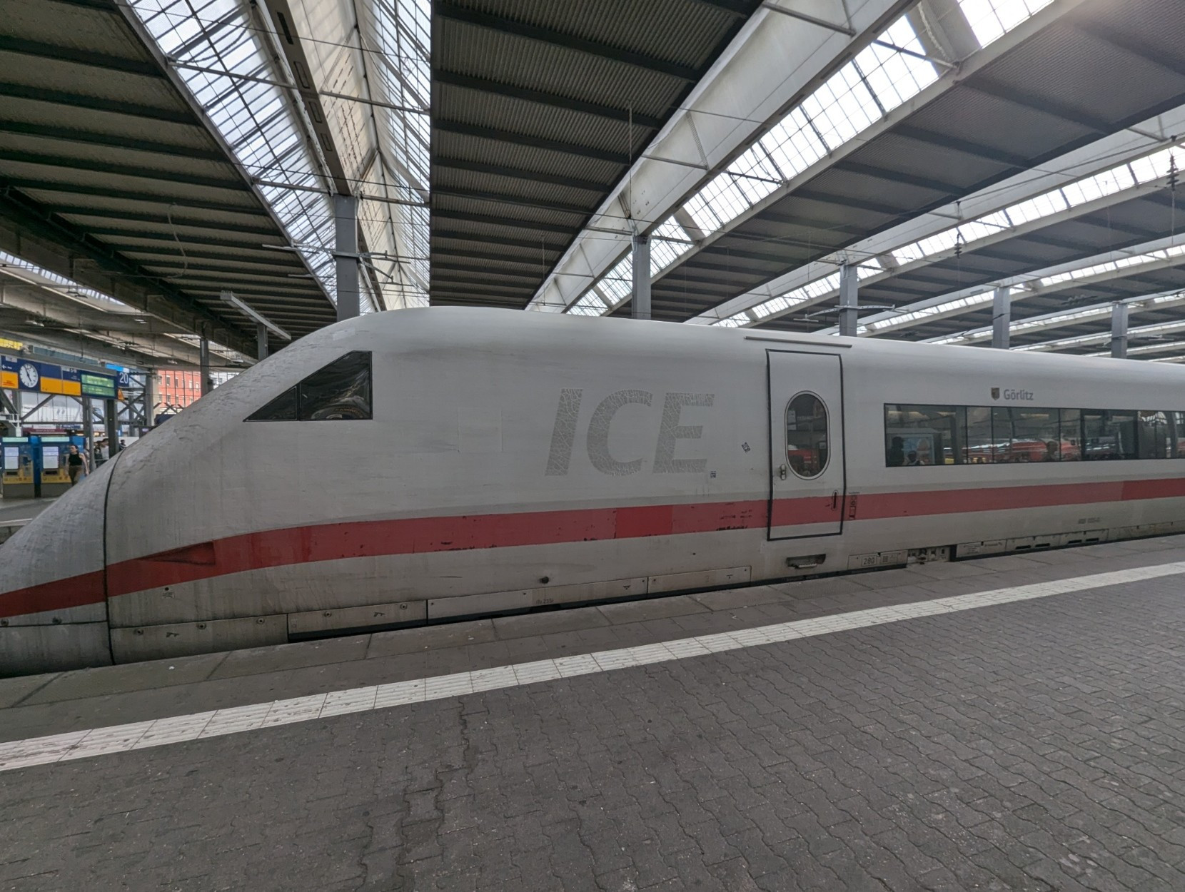 ICE 2, Triebzug "Görlitz", Steuerwagen