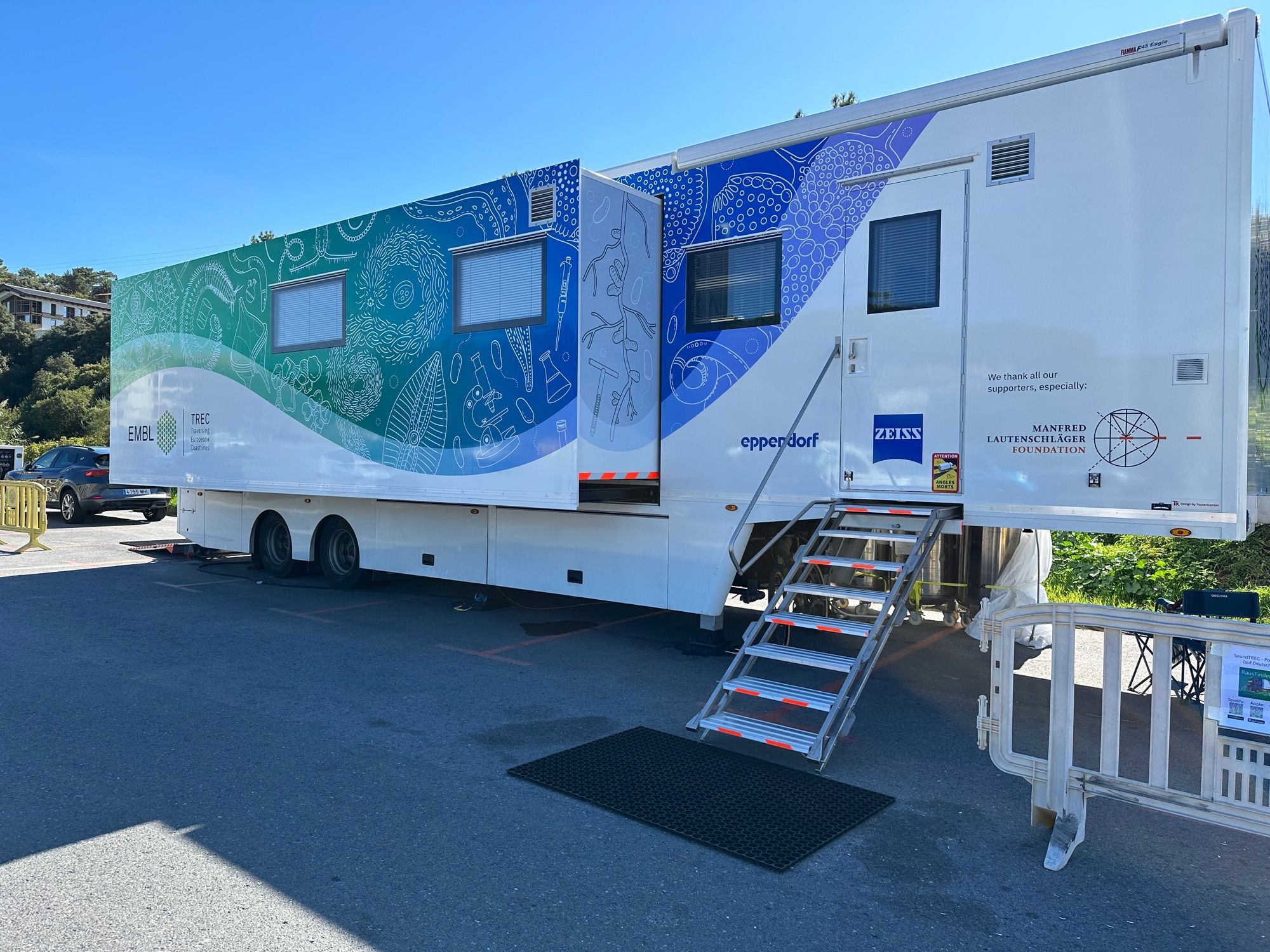 EMBL Advanced Mobile Lab