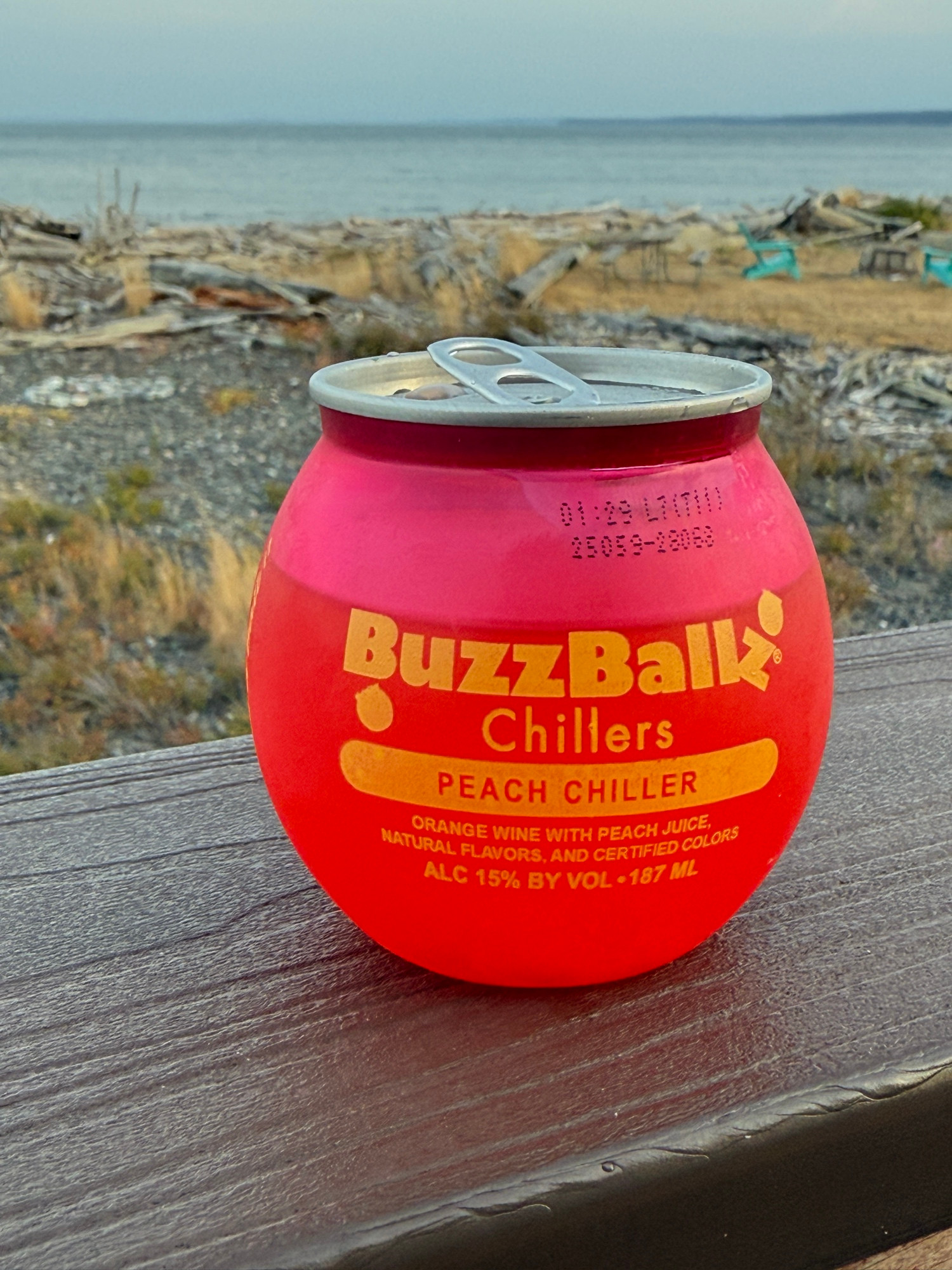 Baseballz Chiller in Peach Chiller flavor 