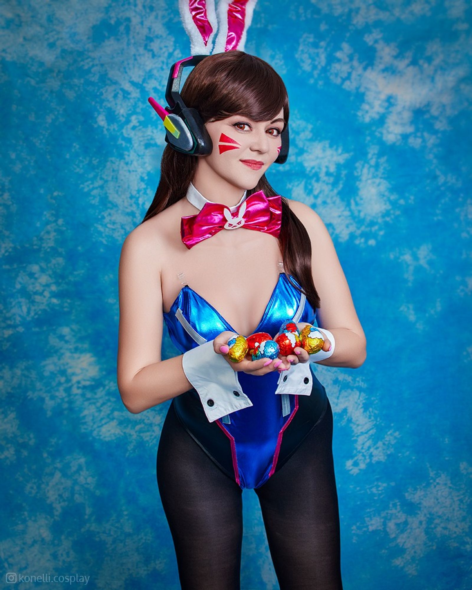 ‎Bunnysuit D.Va from Overwatch videogame cosplay by Konelli (Easter 2024)