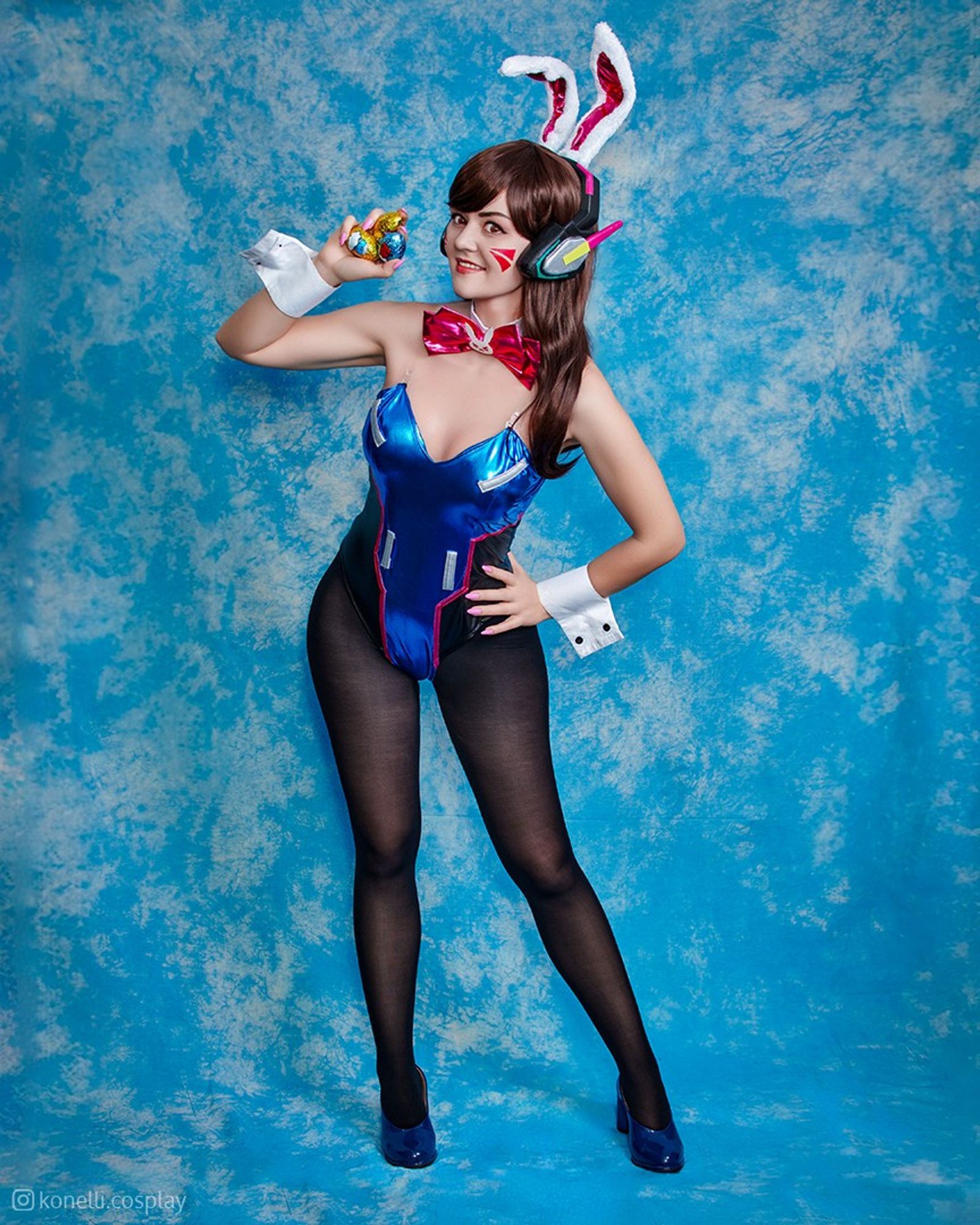 ‎Bunnysuit D.Va from Overwatch videogame cosplay by Konelli (Easter 2024)