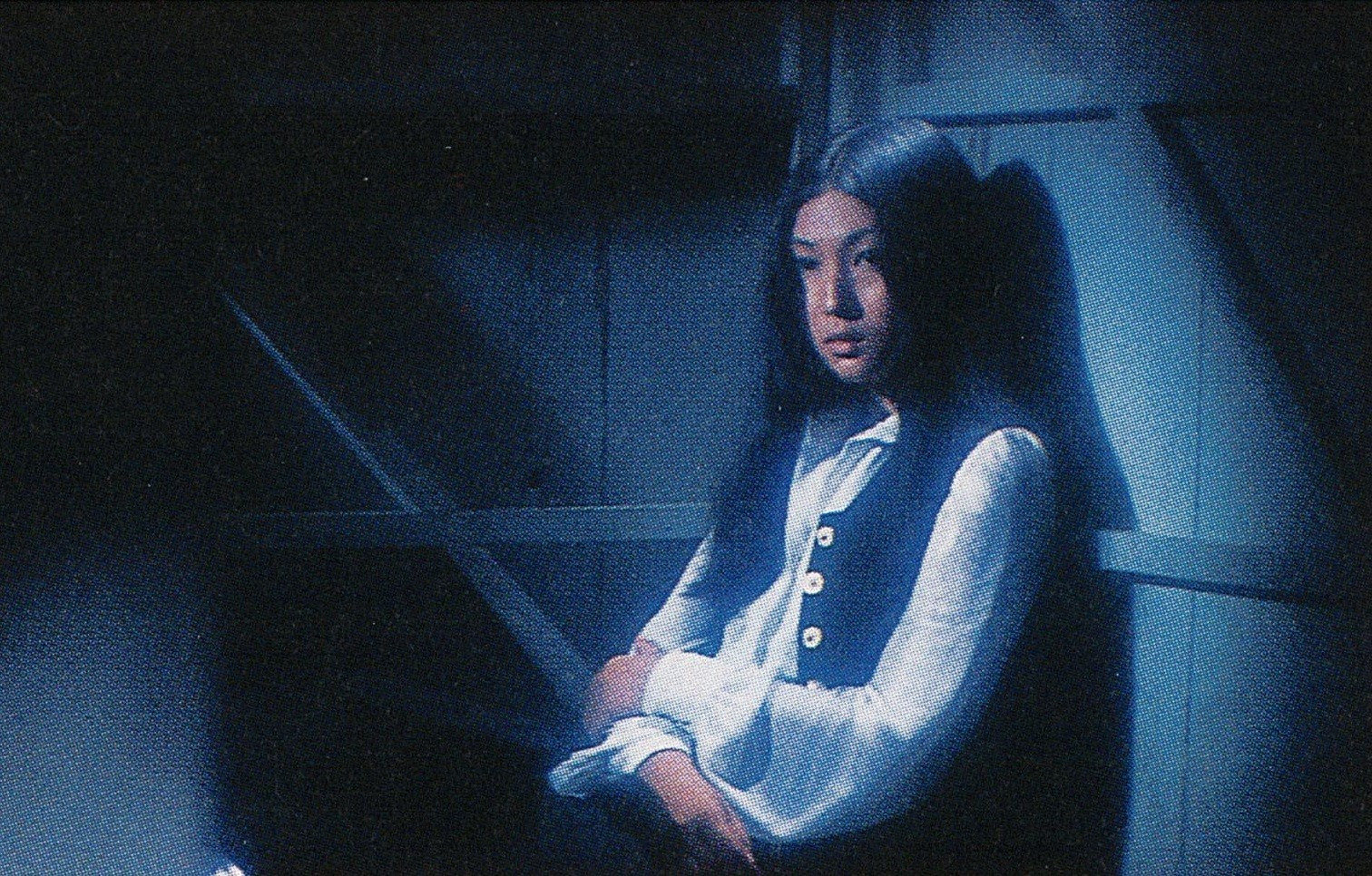 Meiko Kaji (梶芽衣子) in Stray Cat Rock: Sex Hunter (野良猫ロック　セックスハンター), 1970, directed by Yasuharu Hasebe (長谷部安春).

Scanned from Hotwax: Queen Of Japanese Movie