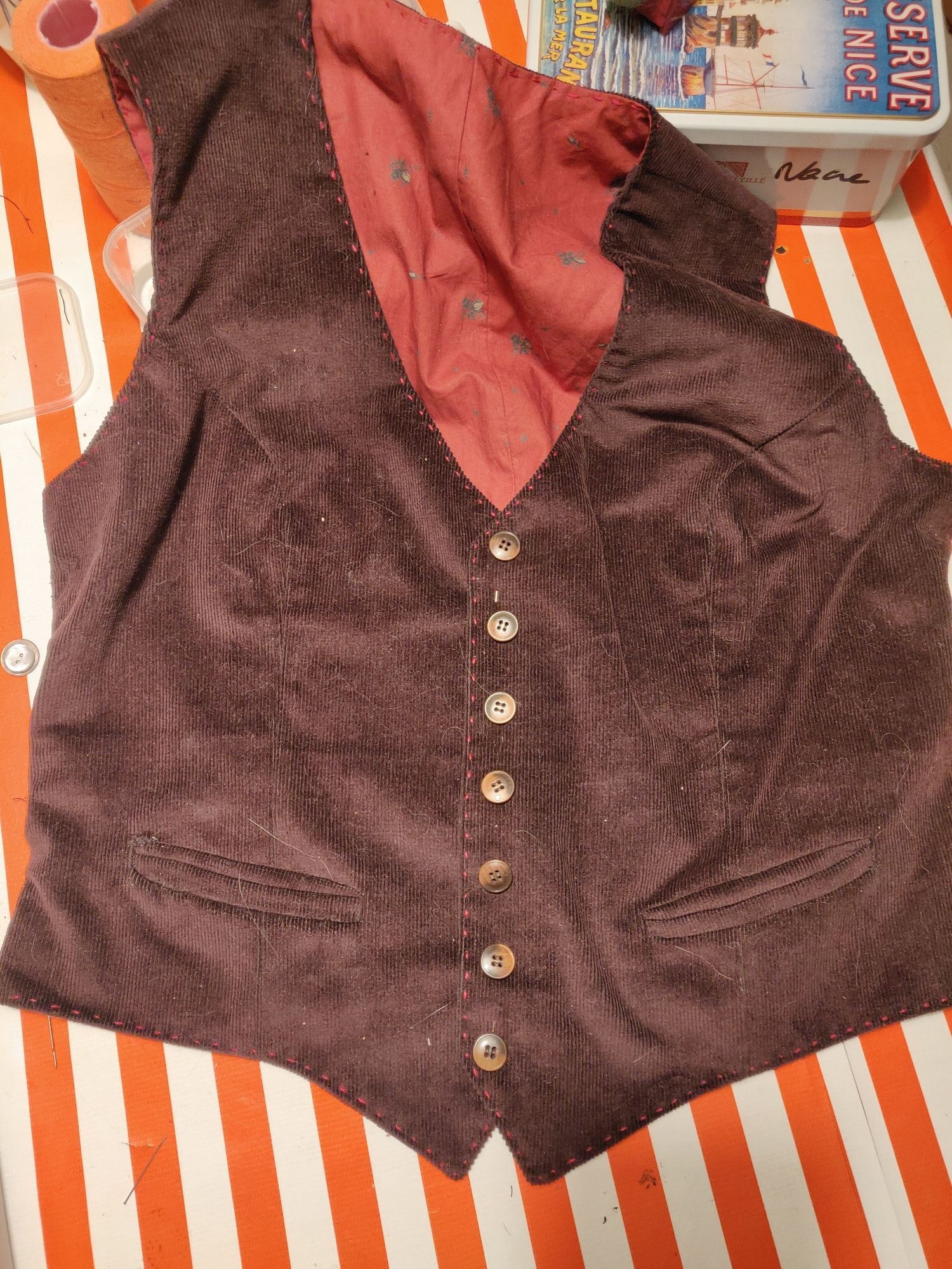 Gilet en velours marron