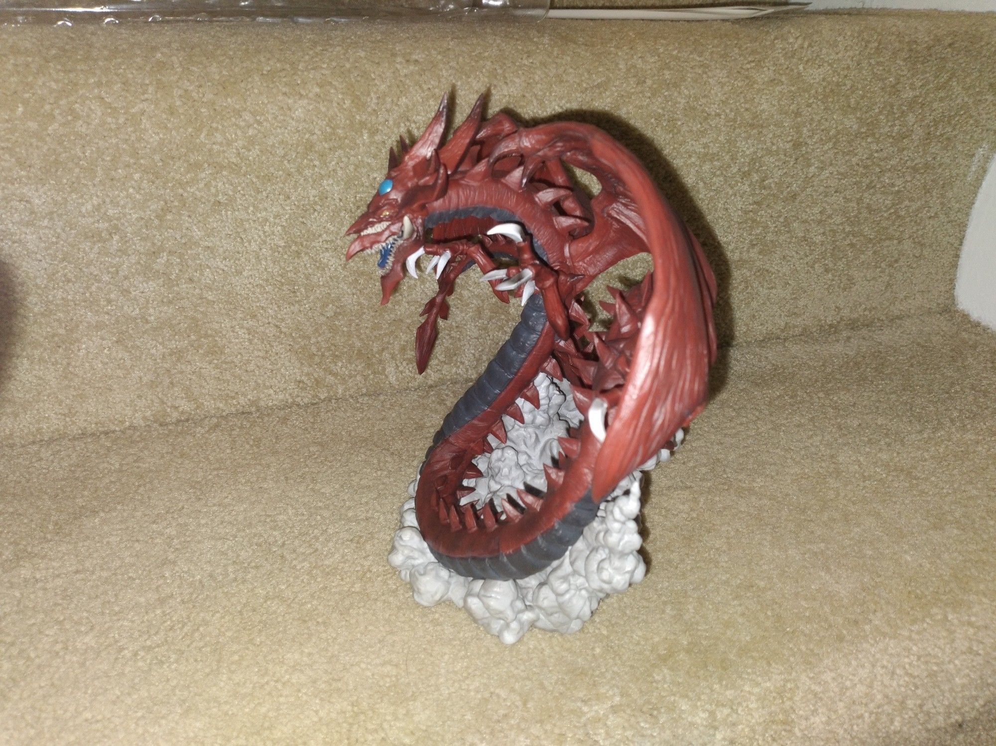 Right side of the slifer the sky dragon figure