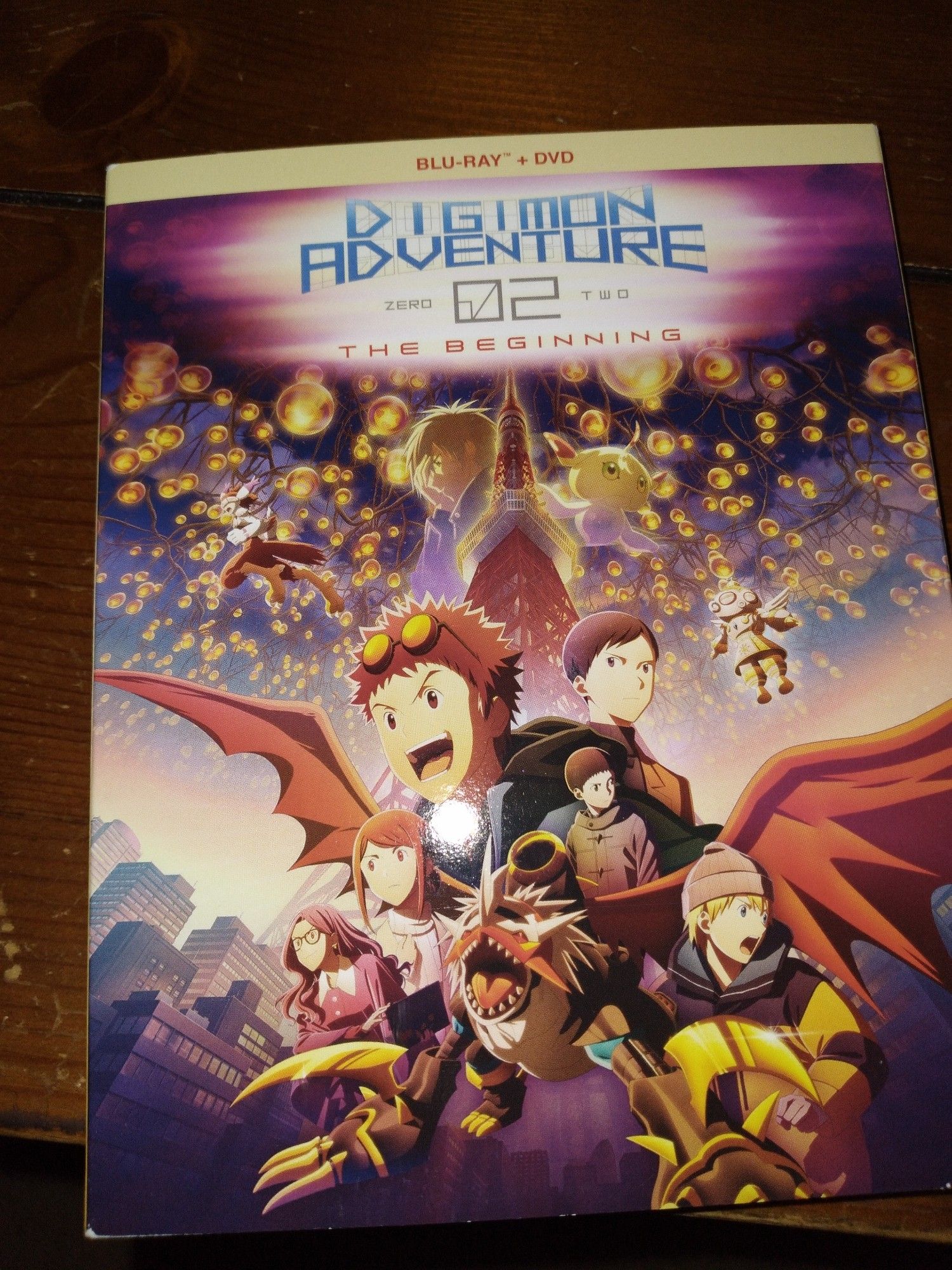 Photo of the blue-ray/dvd box of the movie: Digimon Adventure 02 "The Beginning"