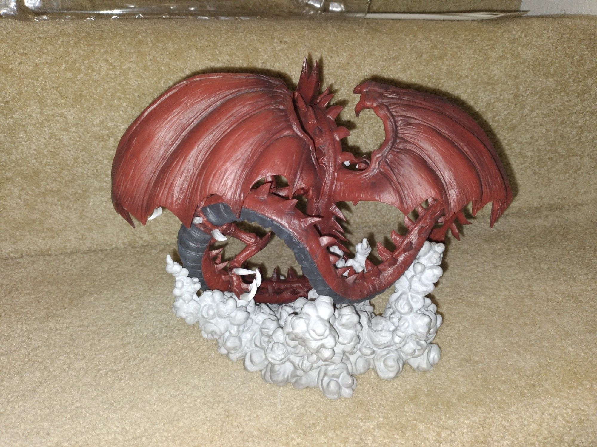 Back view of the Slifer the sky dragon figure