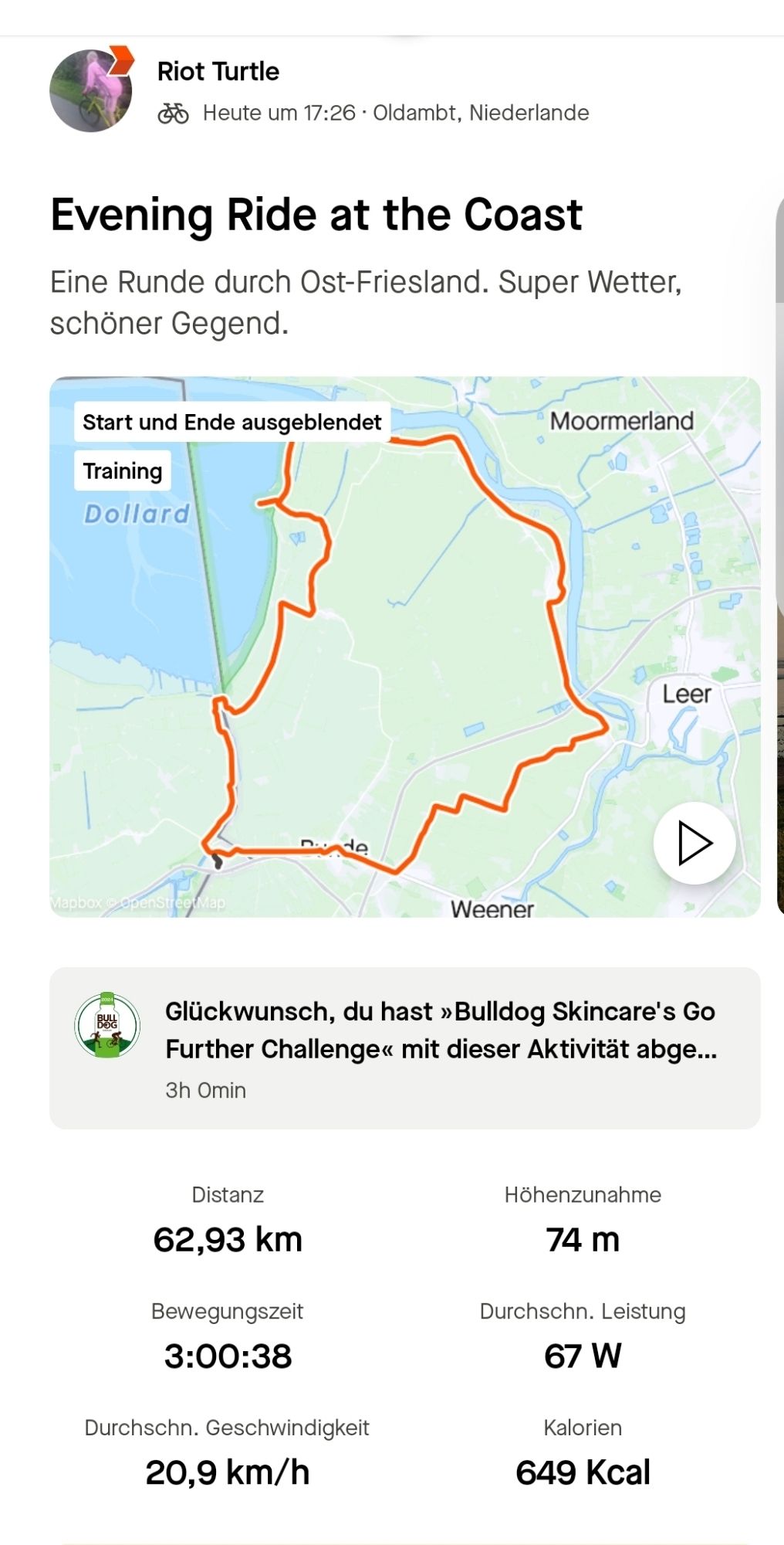 Radkarte. Heute bin ich von Nieuweschans nach Ditzum gefahren und dann in eine Runde wieder zurück. Distanz: 62,93 Kilometer. Höhenmeter: 74 Meter. Bewegungszeit: 3:00:38. Durchschnittliche Leistung: 67 Watt. Durchschnittliche Geschwindigkeit: 20,9 km/h. Kalorien: 649 Kcal.