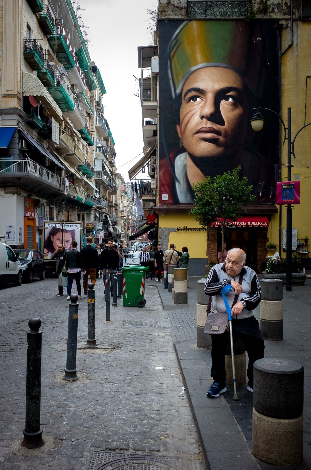 Foto a colori: street art, il San Gennaro di Jorit, Napoli, 2019