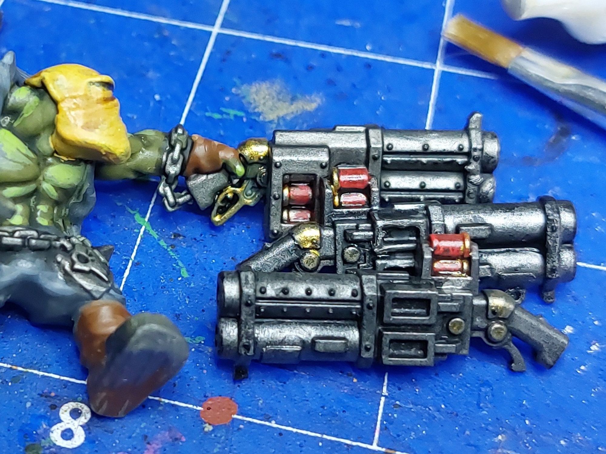 Shotgun shells in ork shotguns