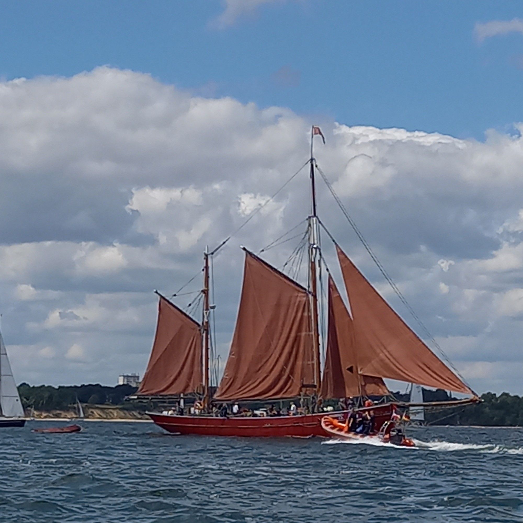 Traditionssegler auf Kieler Förde