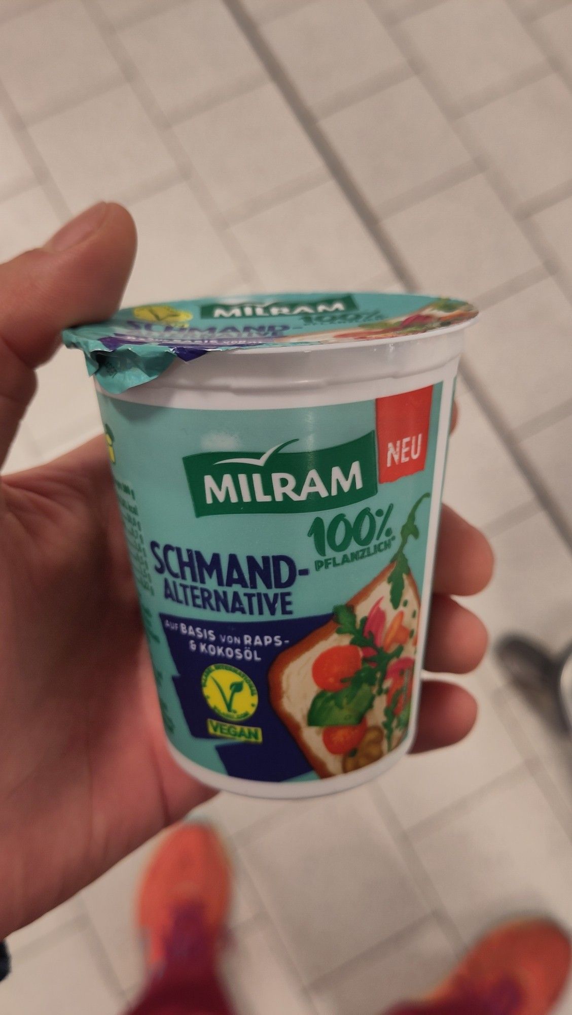 vegane Schmand Alternative von Milram