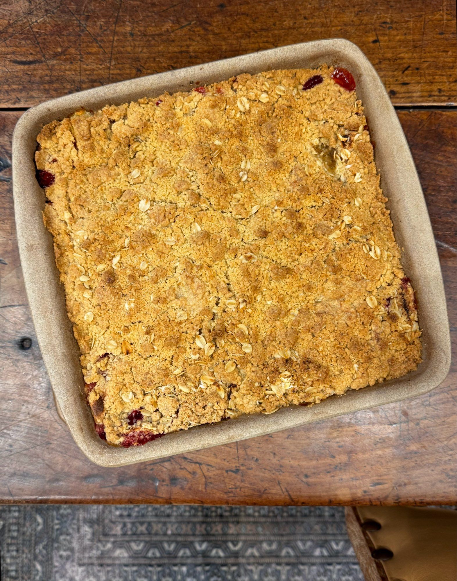 An apple crumble on my table this evening.