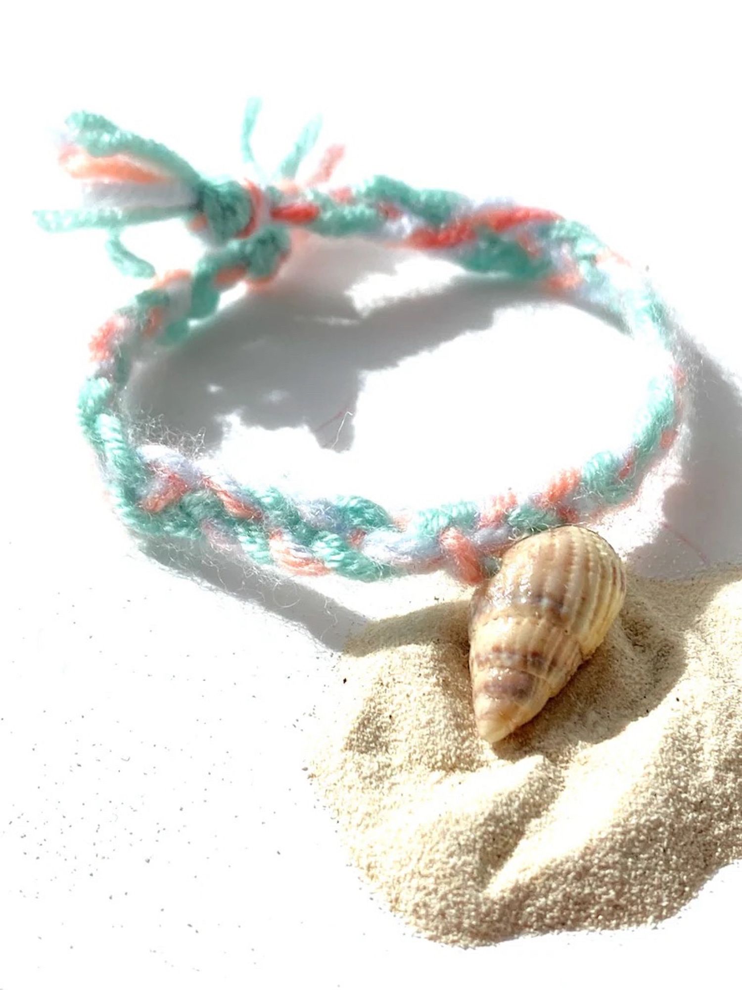 Pastel acrylic wool braided bracelet with natural shell