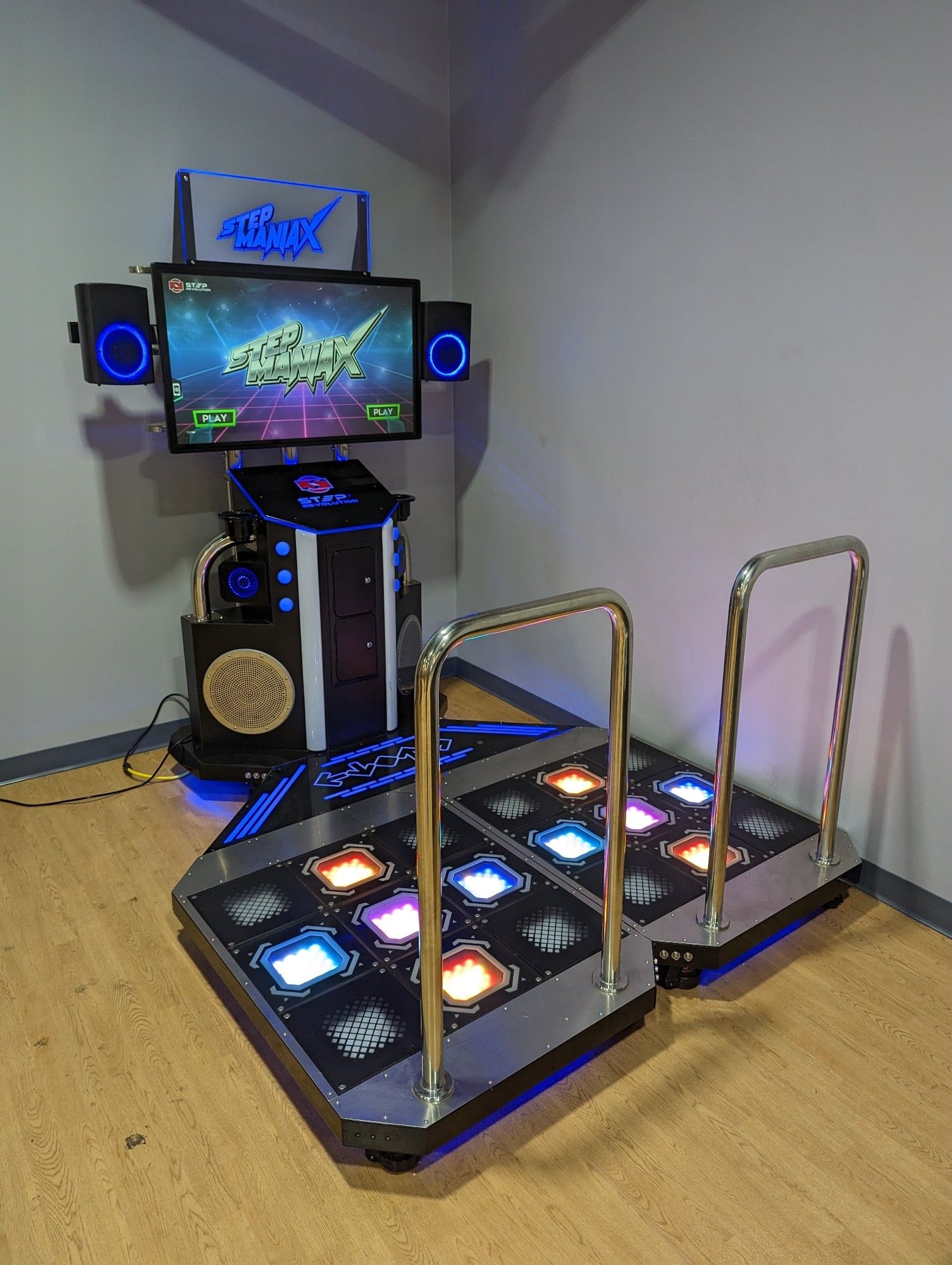 A photo of a StepManiaX cabinet