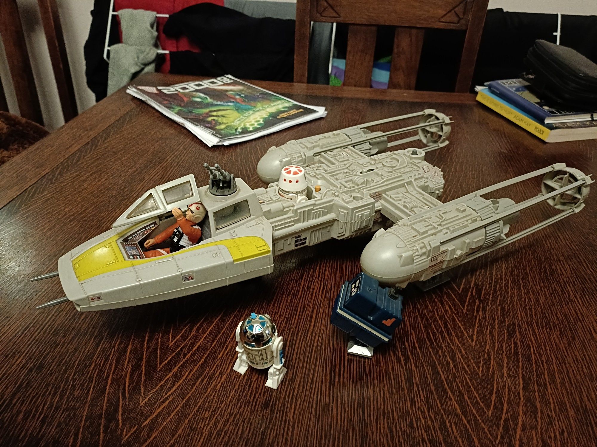 Palitoy Y-Wing with R5D4 acting as Astromech and R2D2 (with Sensorscope) and Power Droid looking on.  Luke Skywalker (X-Wing pilot) is in the cockpit.