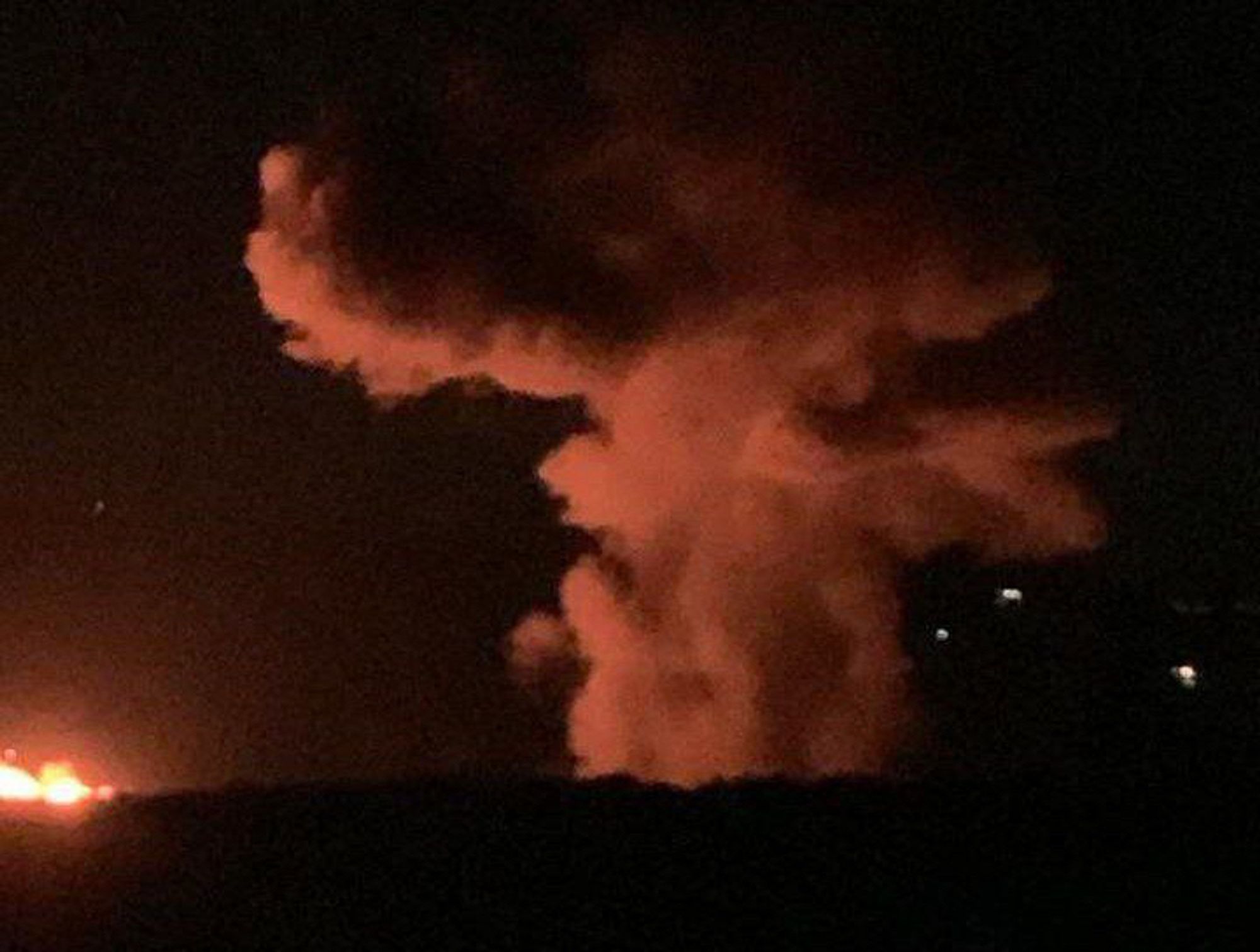 Israel says its fighter jets hit 30 Hezbollah launchers in 100 strikes. Photo: Over 50 Israeli airstrikes have targeted Mahmoudiya, Al-Aishiya, Rihan Heights, and the Barghaz River in southern Lebanon in recent hours.
https://t.me/thecradlemedia/20292?single