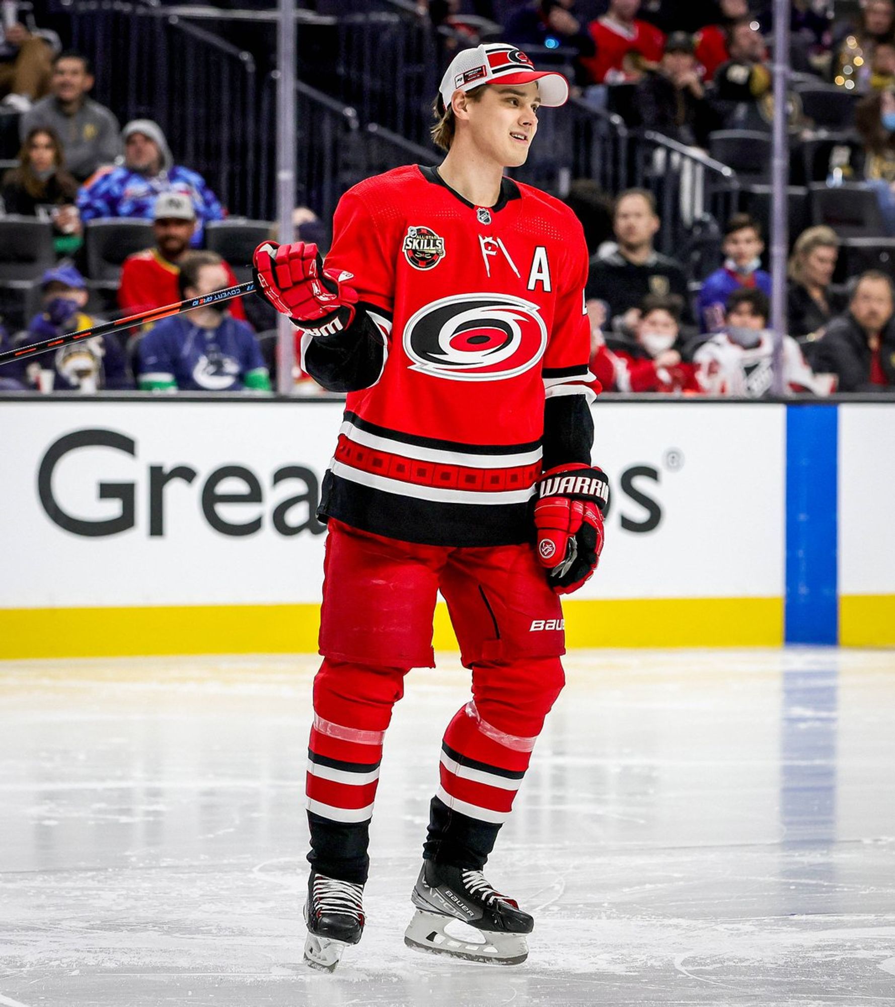 Photo of Aho after winning the accuracy shooting competition at NHL All-Star