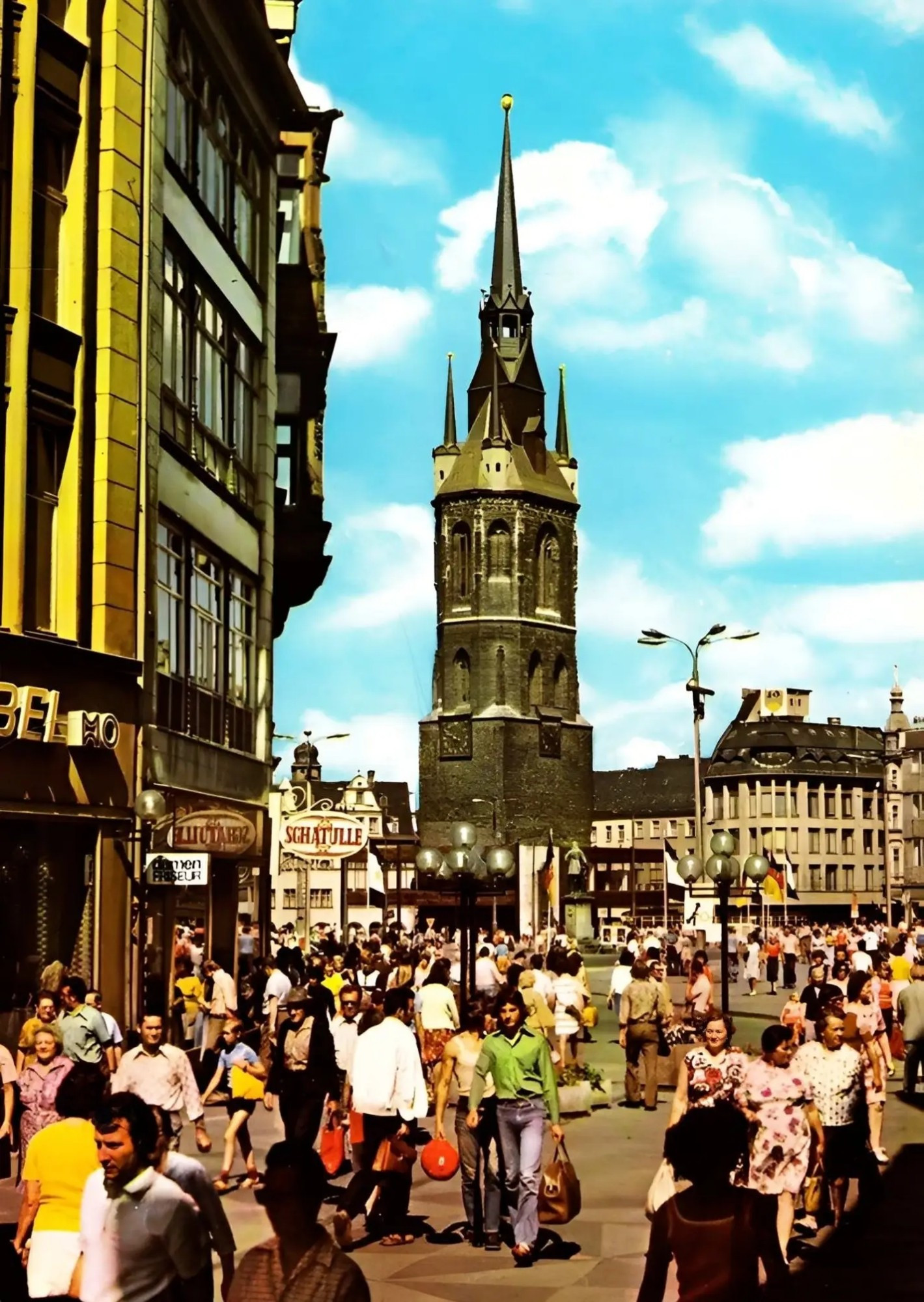 Busy street in front of Rote Turm Halle(Saale), young people shopping. Image by Raik aus Halle. 1976