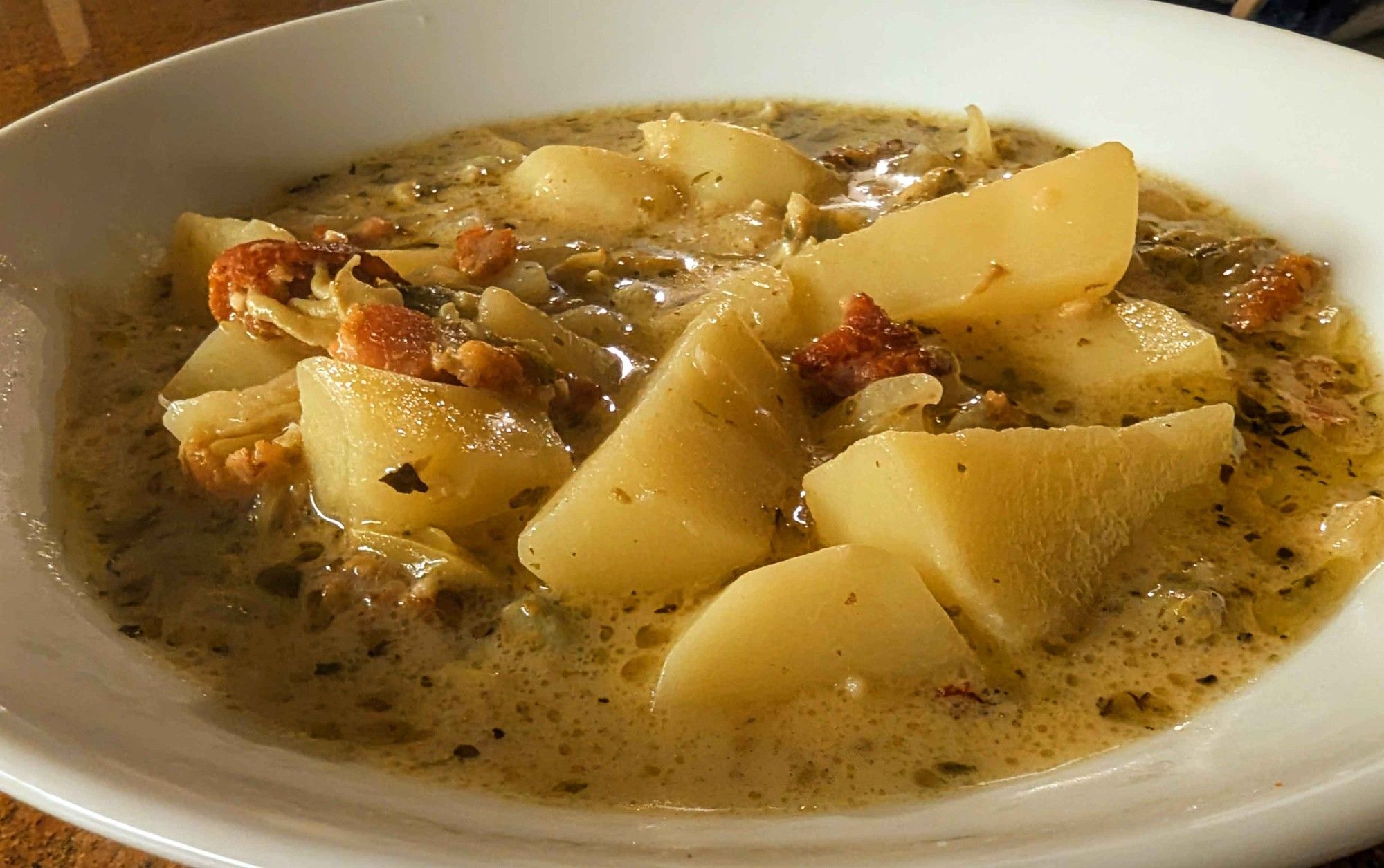 Bowl of clam chowder.