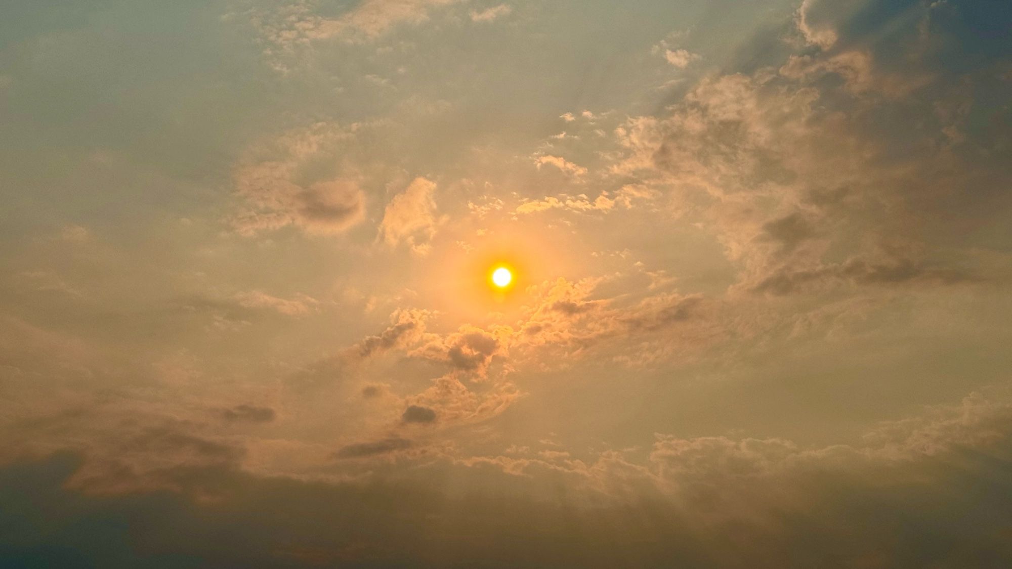 A sepia sky over BC’s Lower Mainland as smoke aloft has moved into the area from the US Pacific Northwest