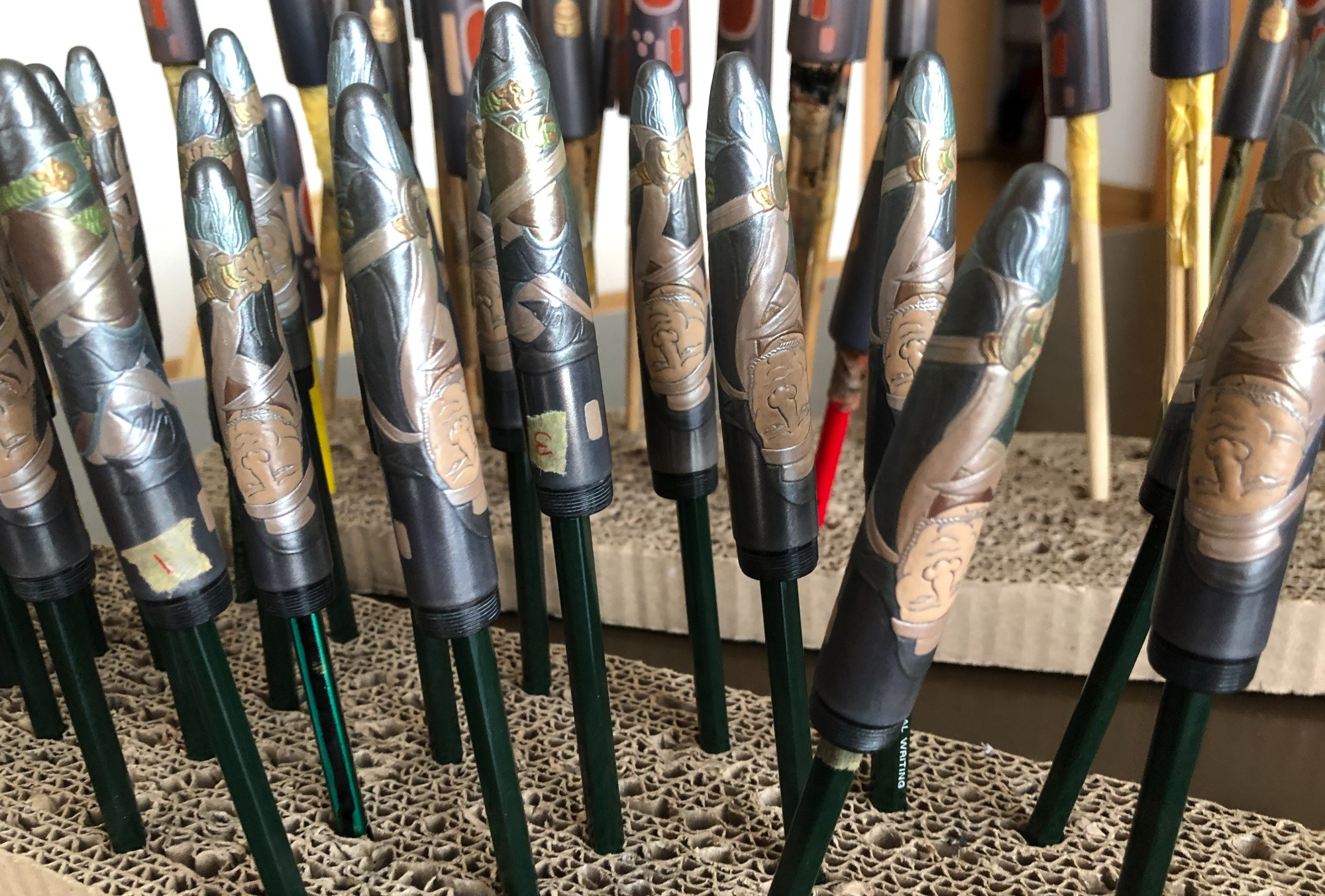 The maki-e fountain pens are almost complete.