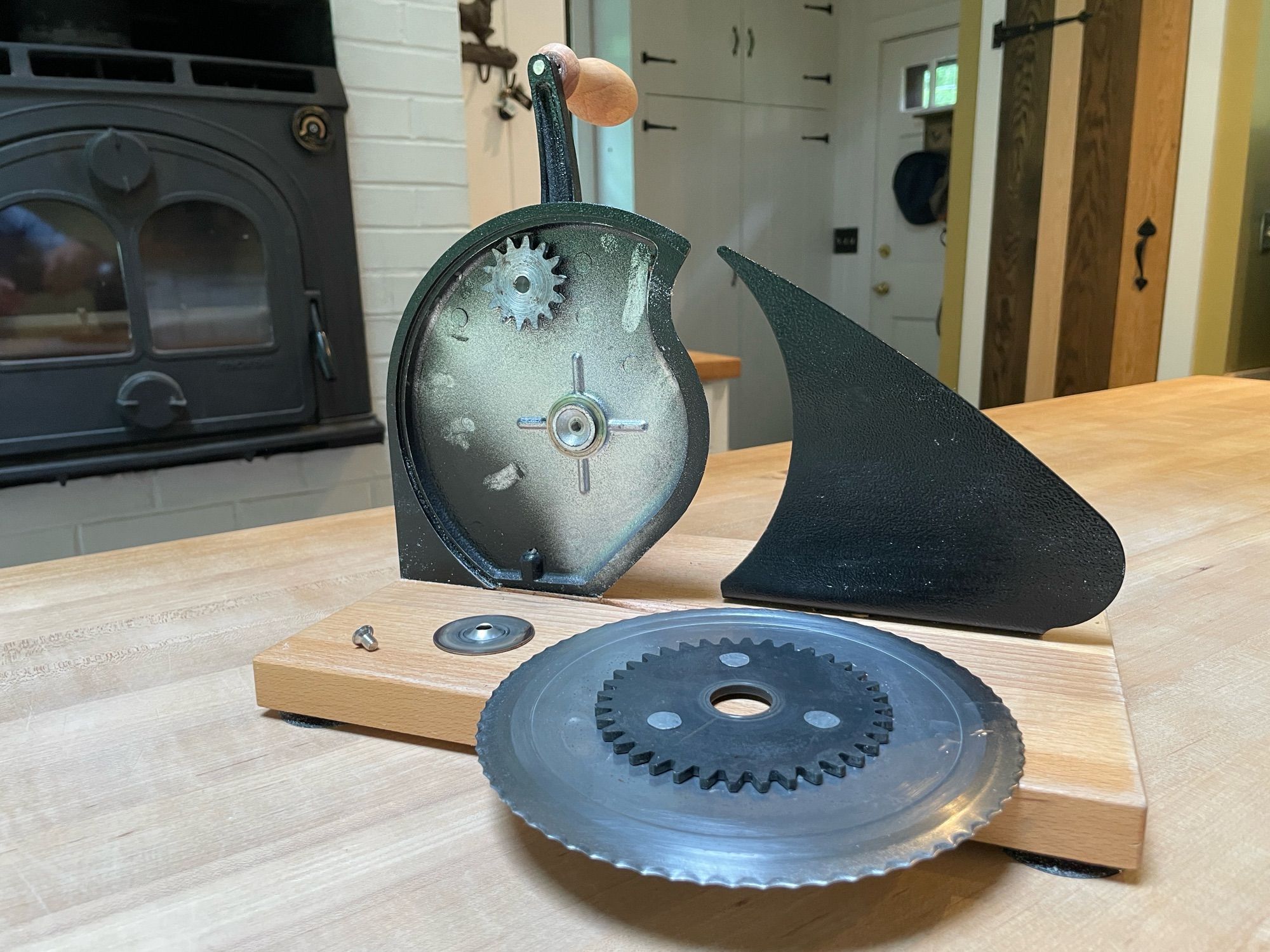 A disassembled Zassehaus bread slicer being cleaned.