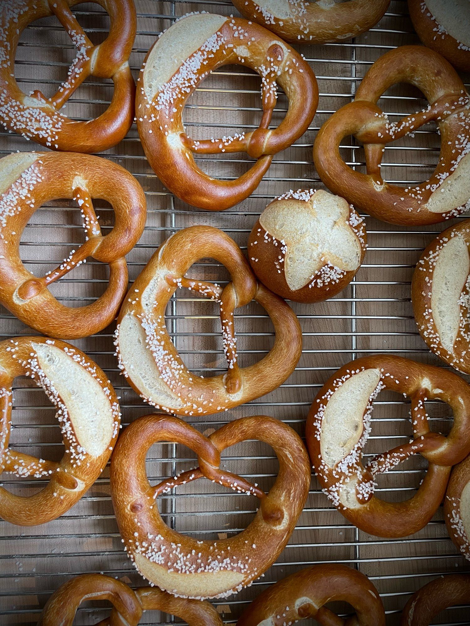 A tray of freshly baked pretzels.