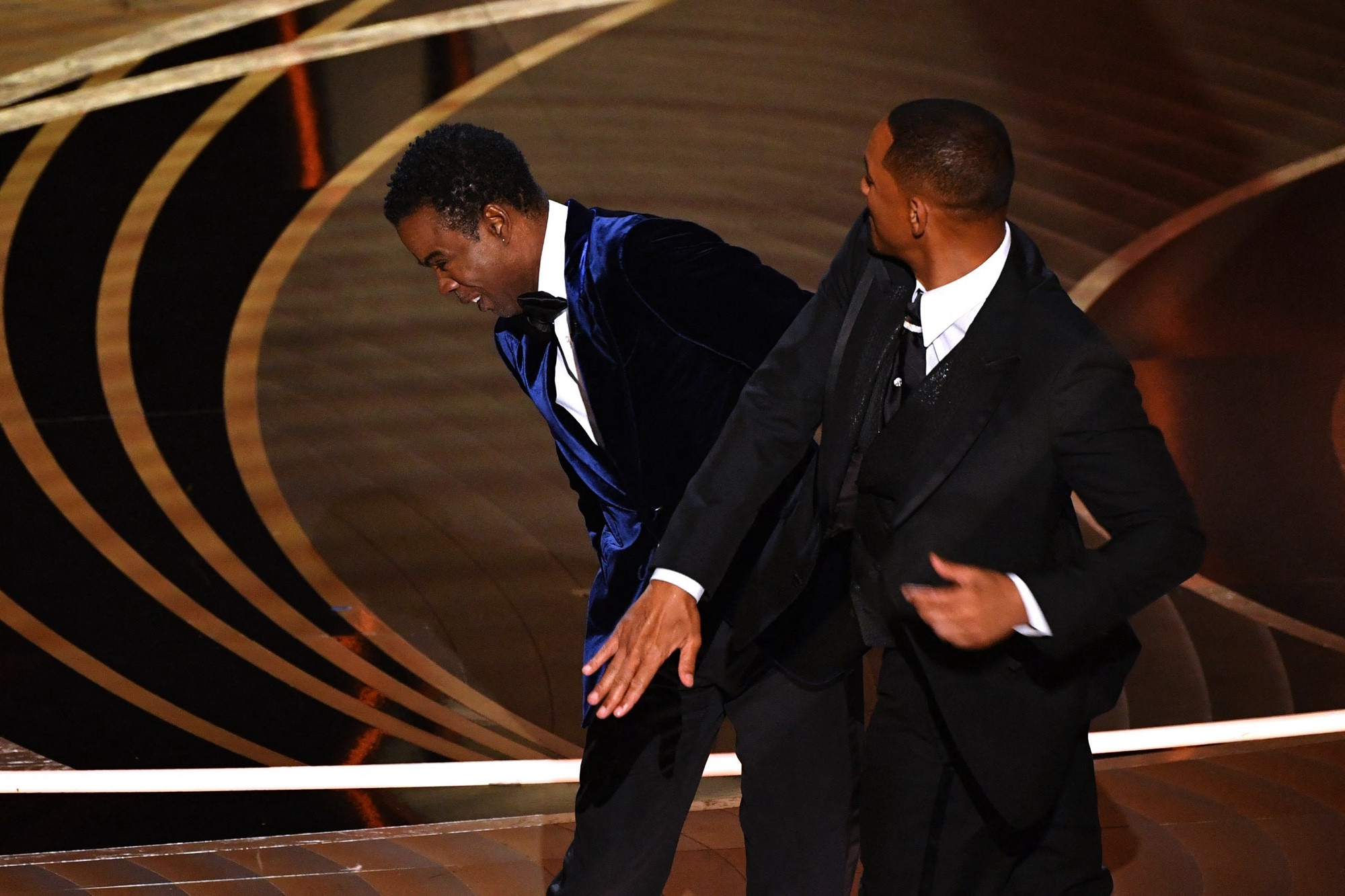 picture of will smith slapping chris rock 