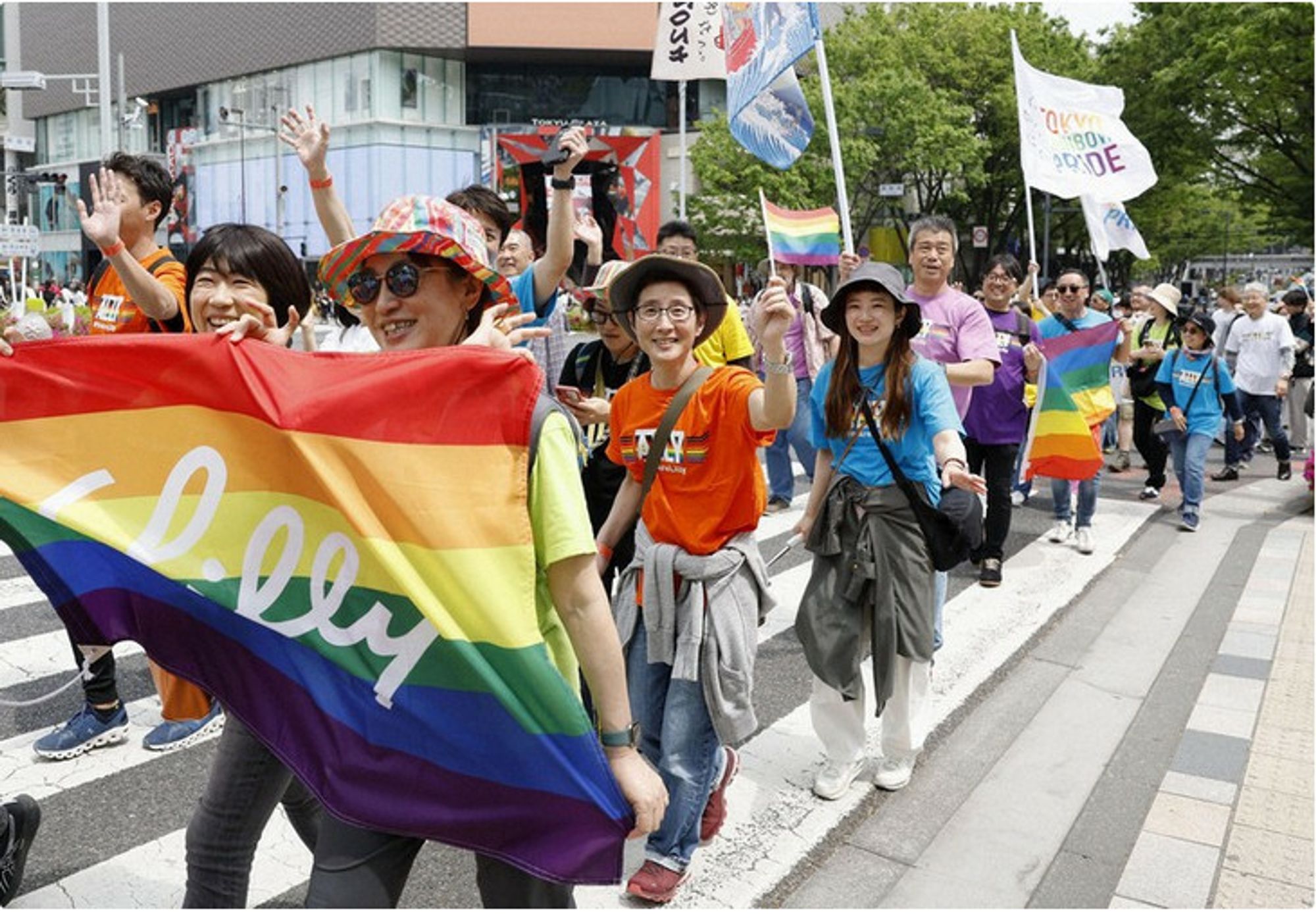 Die LGBT-Gemeinschaft erhöht den Druck auf die Politik auch mit Demonstrationen