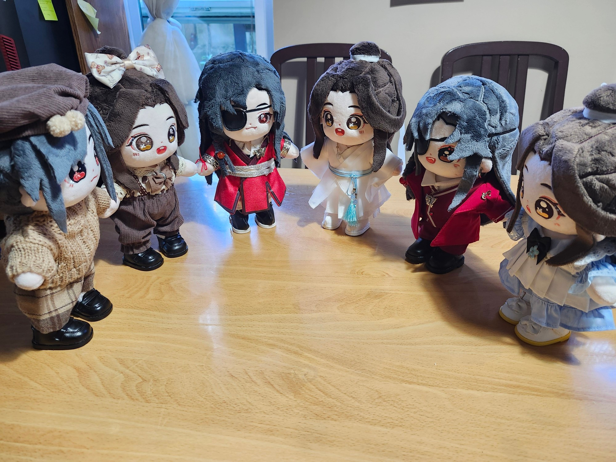 3 sets of hualian minidolls... this isn't even all of them...