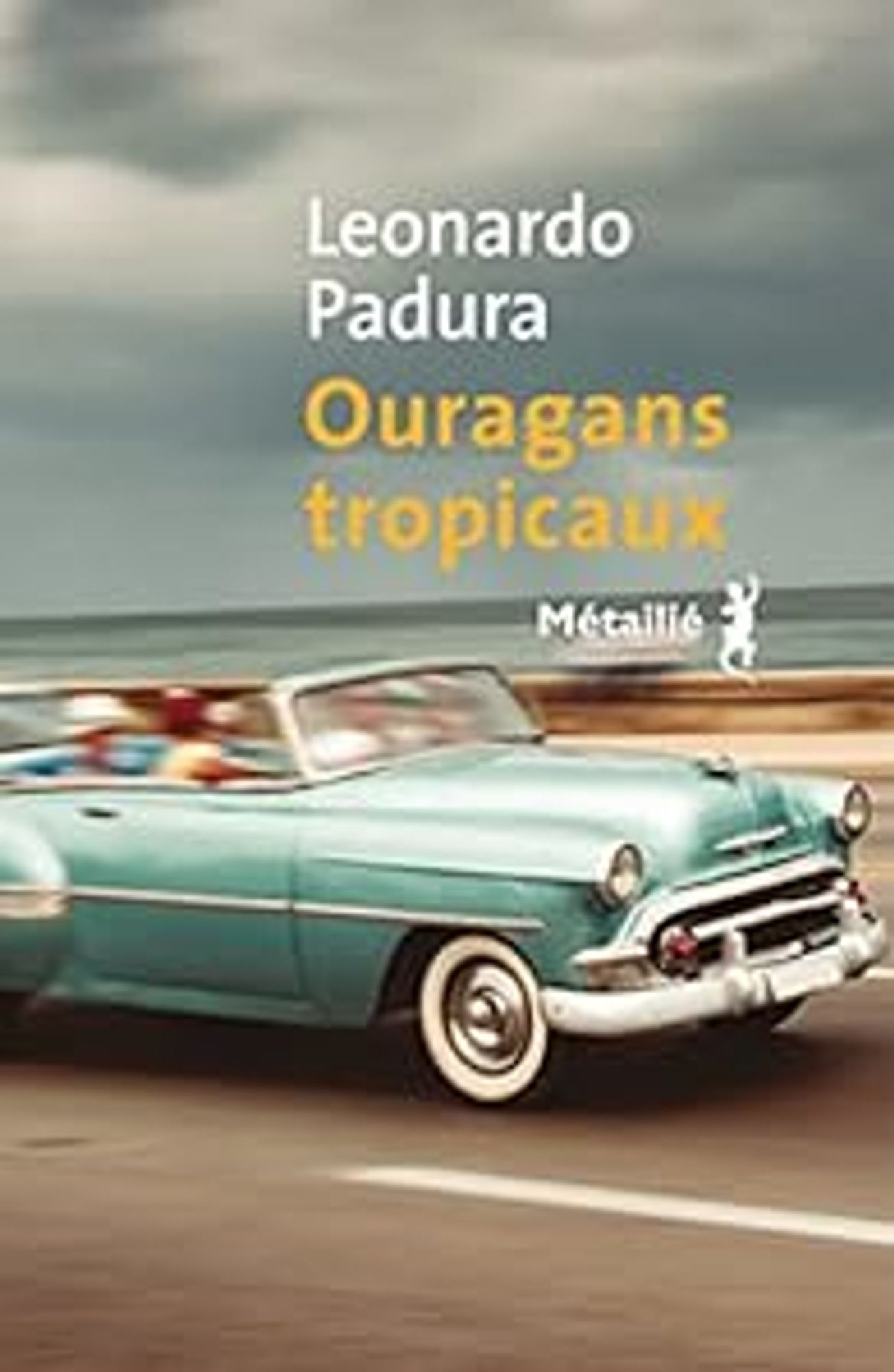 Couverture de livre . Auto décapotable. Ouragans tropicaux