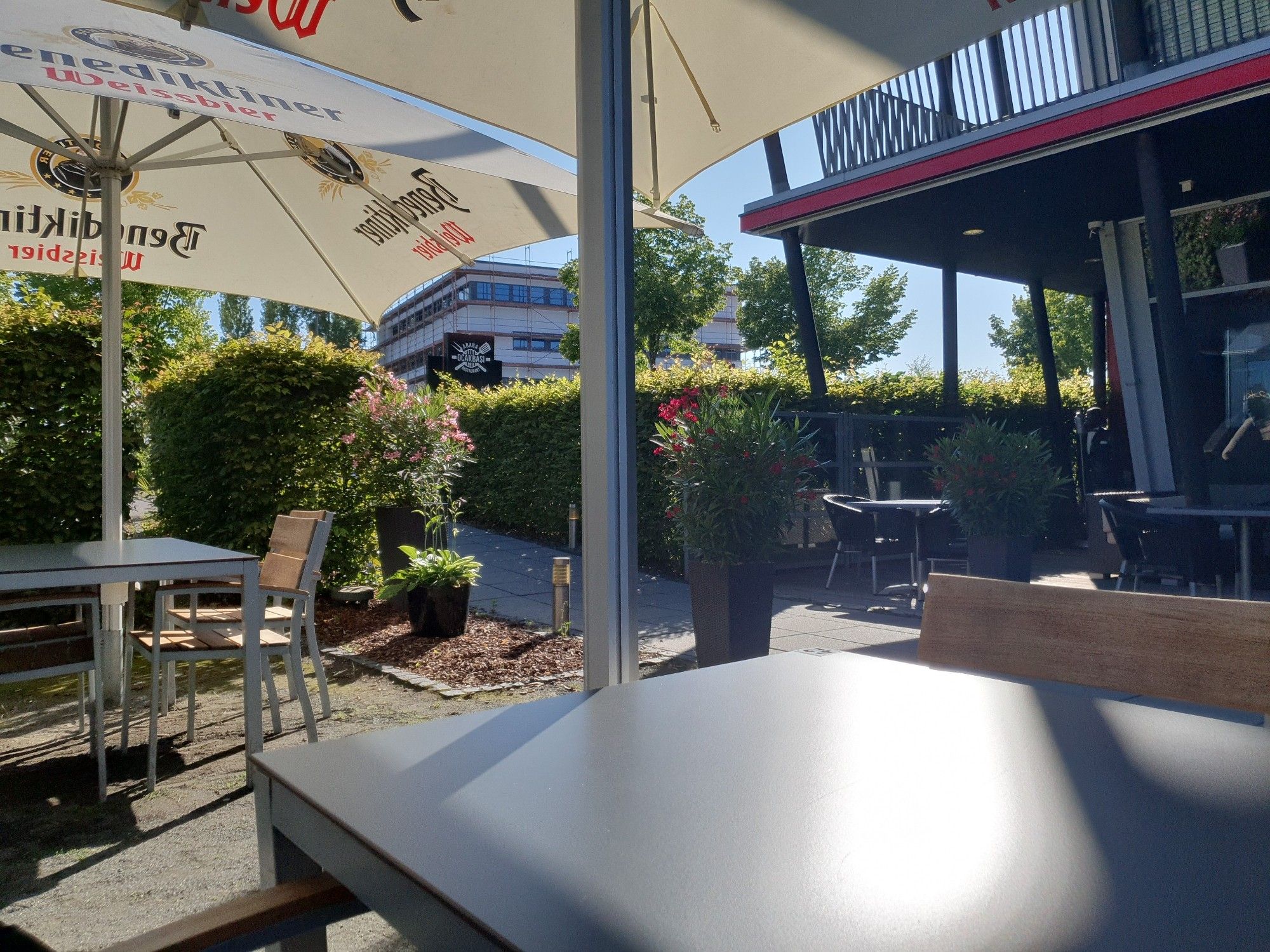 Blick von der Terrasse des Adana Ocakbasi Grillrestaurants auf dem Petrisberg bei Trier.