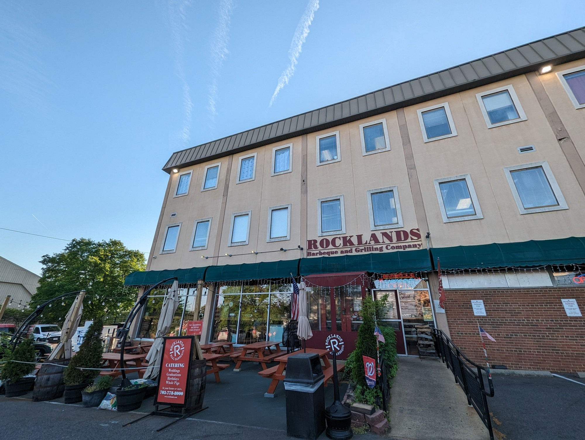 Photo of Rocklands BBQ and blue sky.