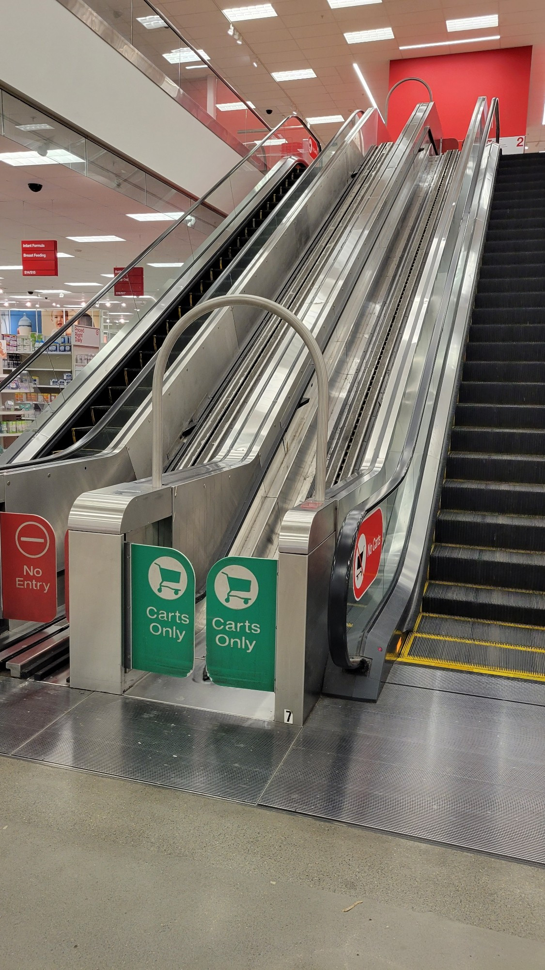 A cart chain lift at a target