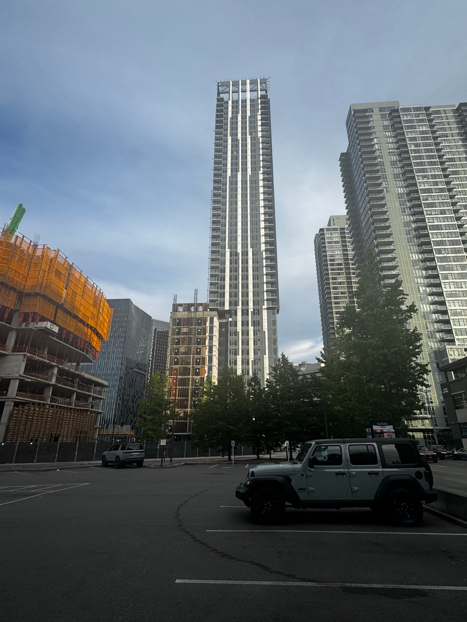 Apartment under construction in SLU. Picture taken Aug 29 2025 