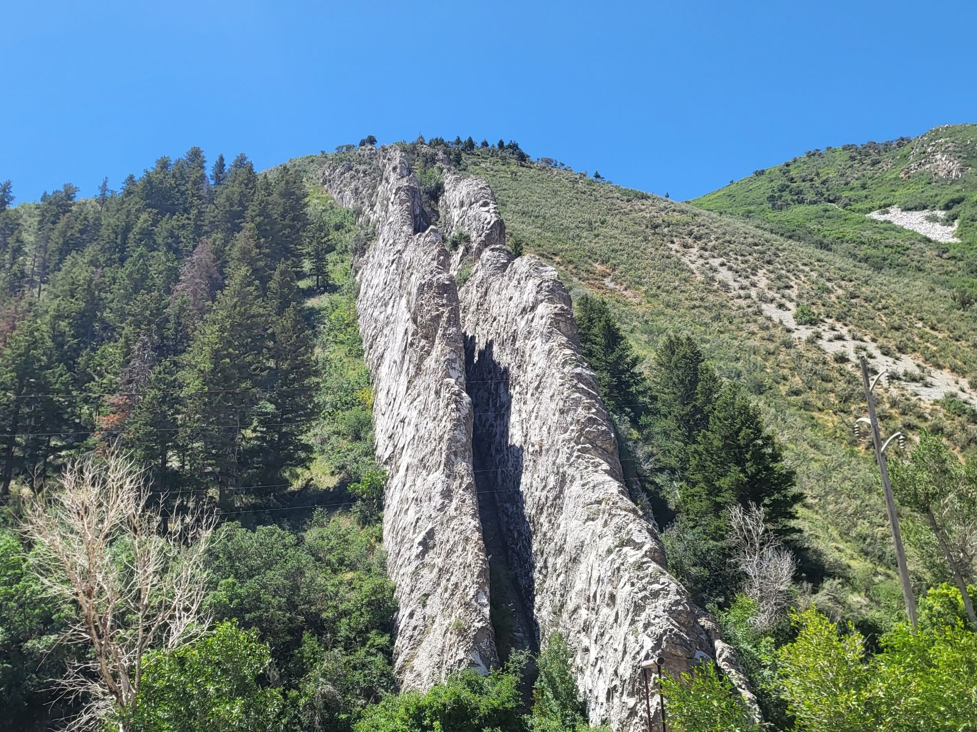 A big ass rock slide